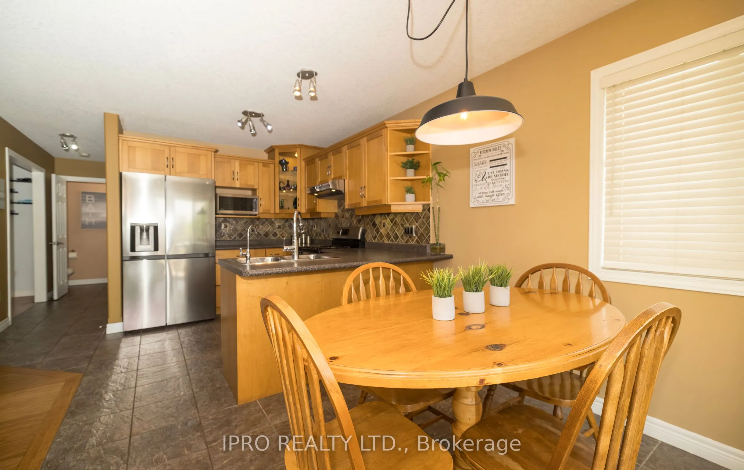 39 Beardmore Crescent