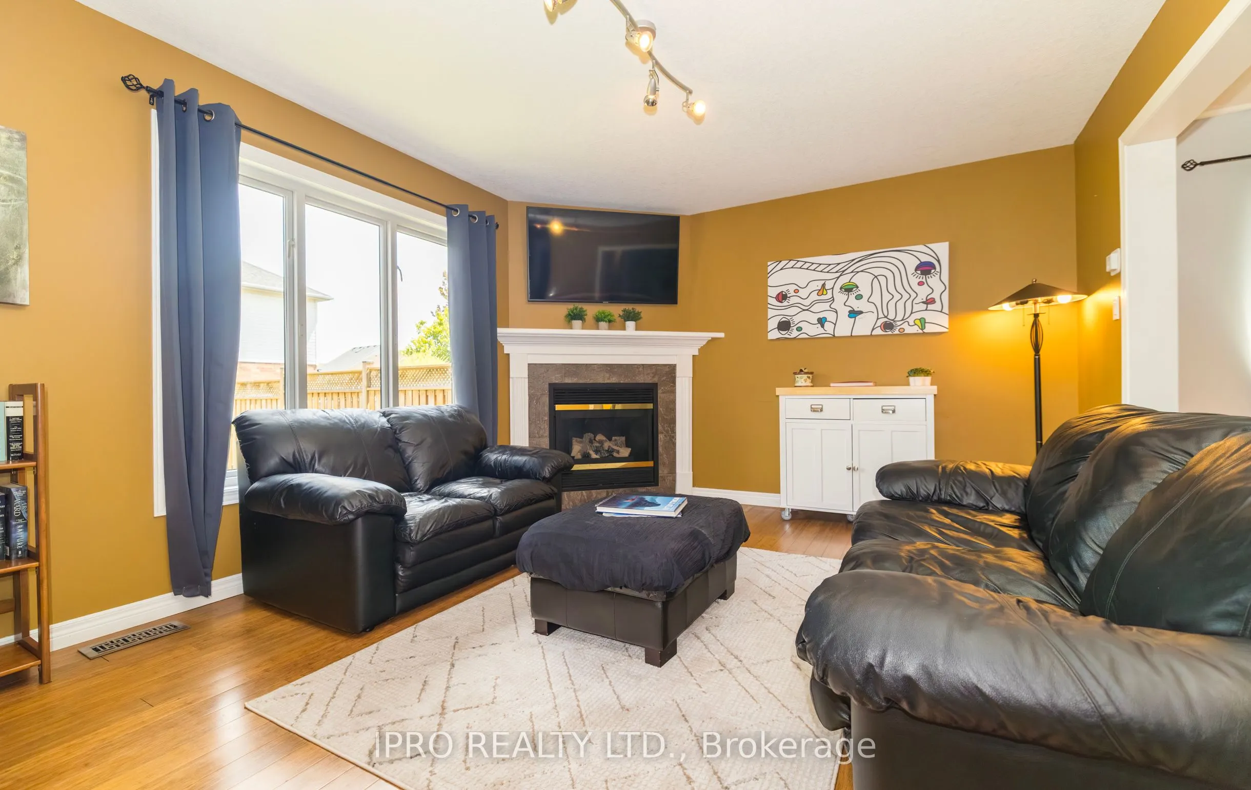 39 Beardmore Crescent