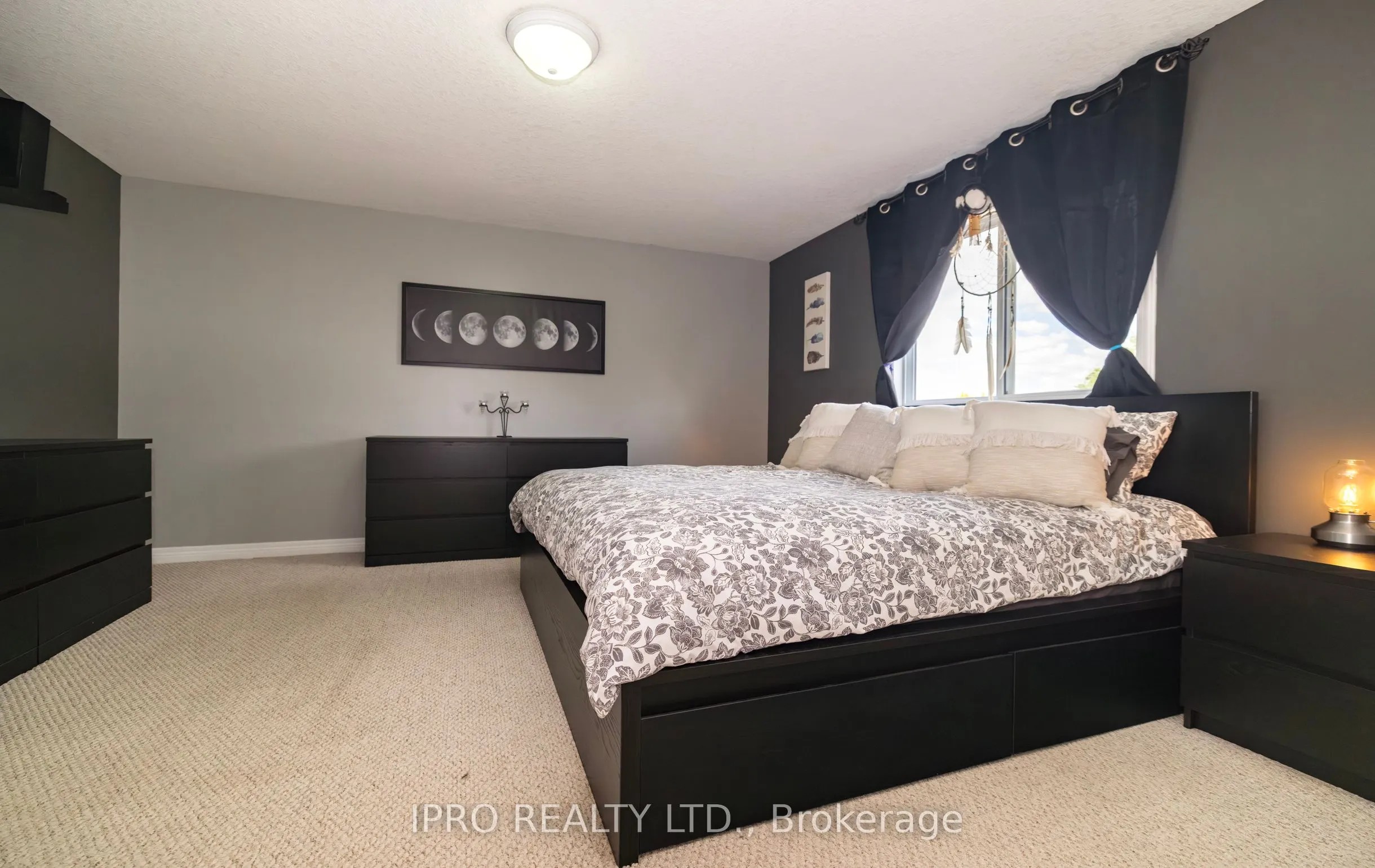 39 Beardmore Crescent