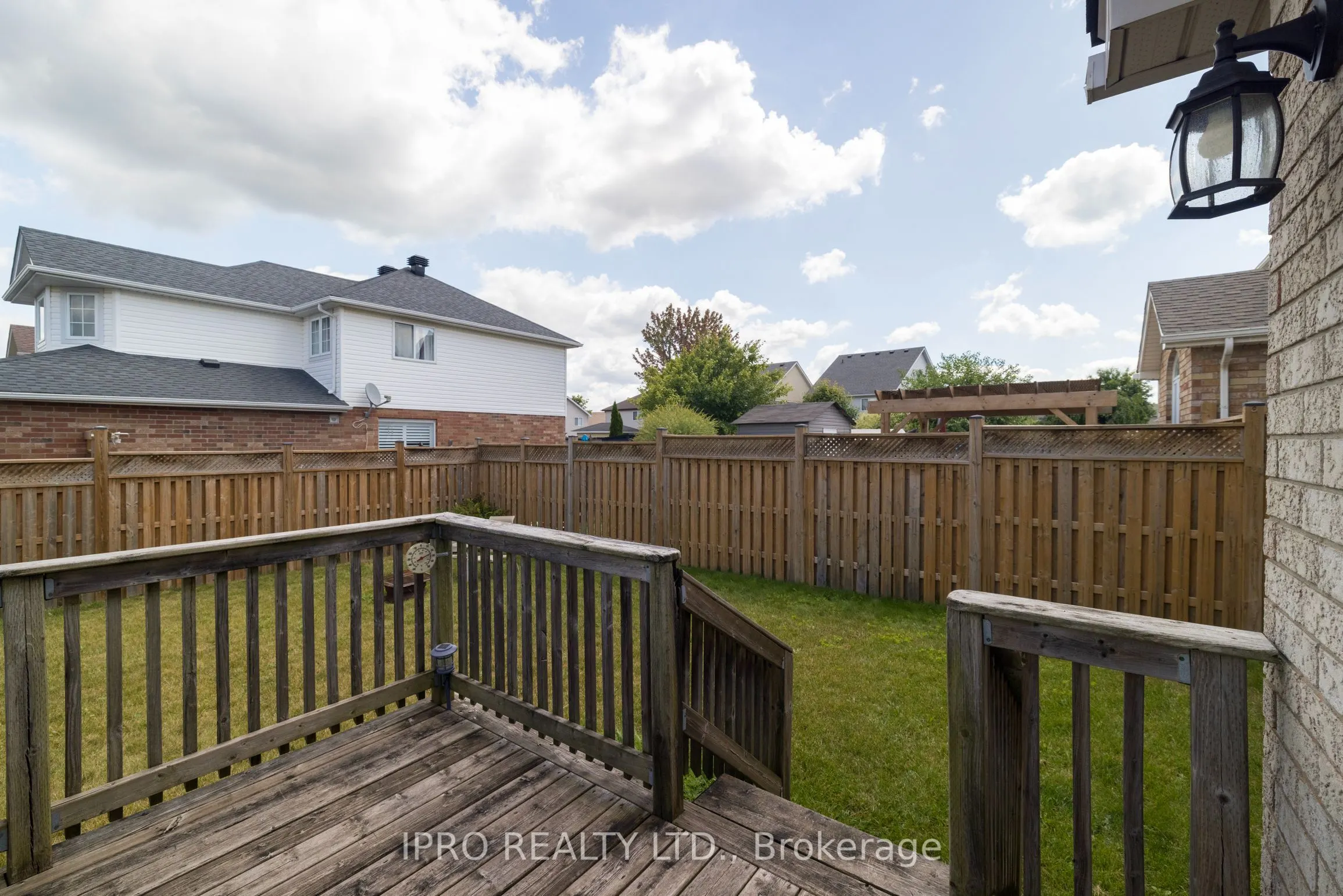 39 Beardmore Crescent