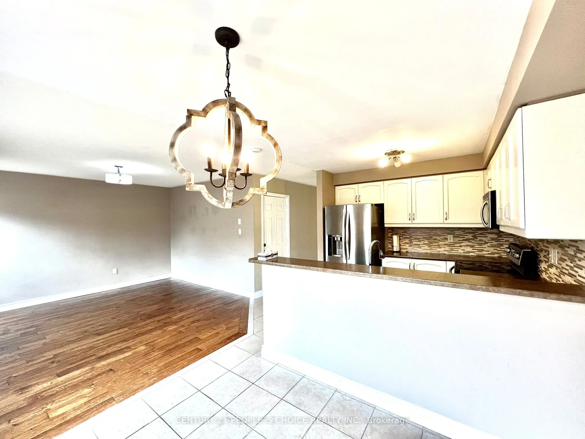 542 Delphine Drive