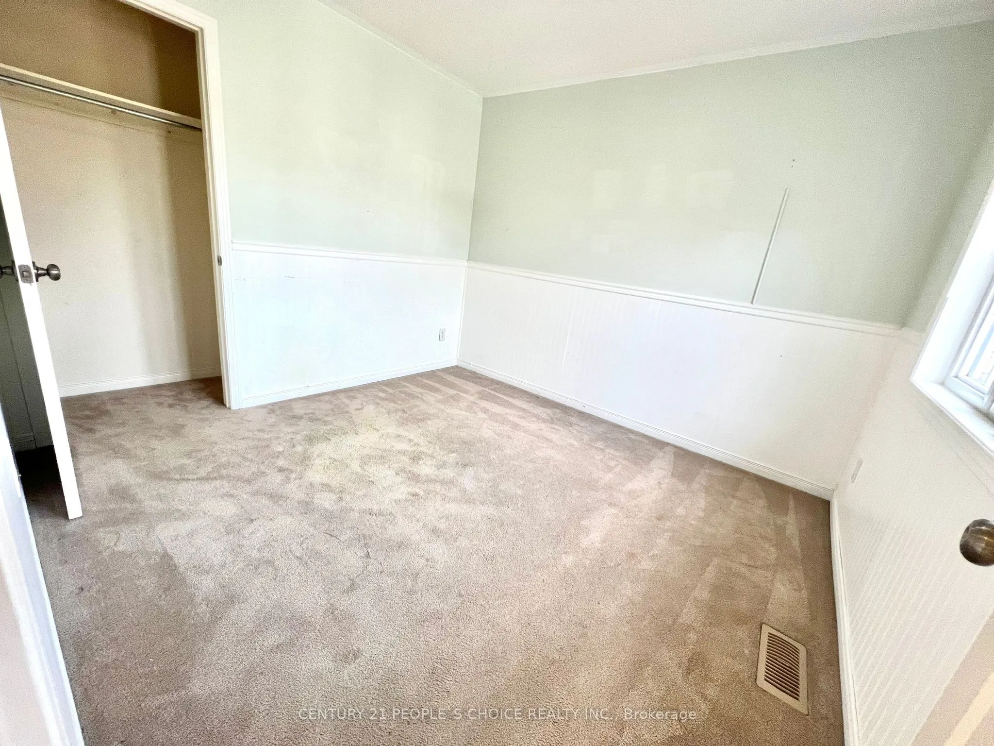 542 Delphine Drive