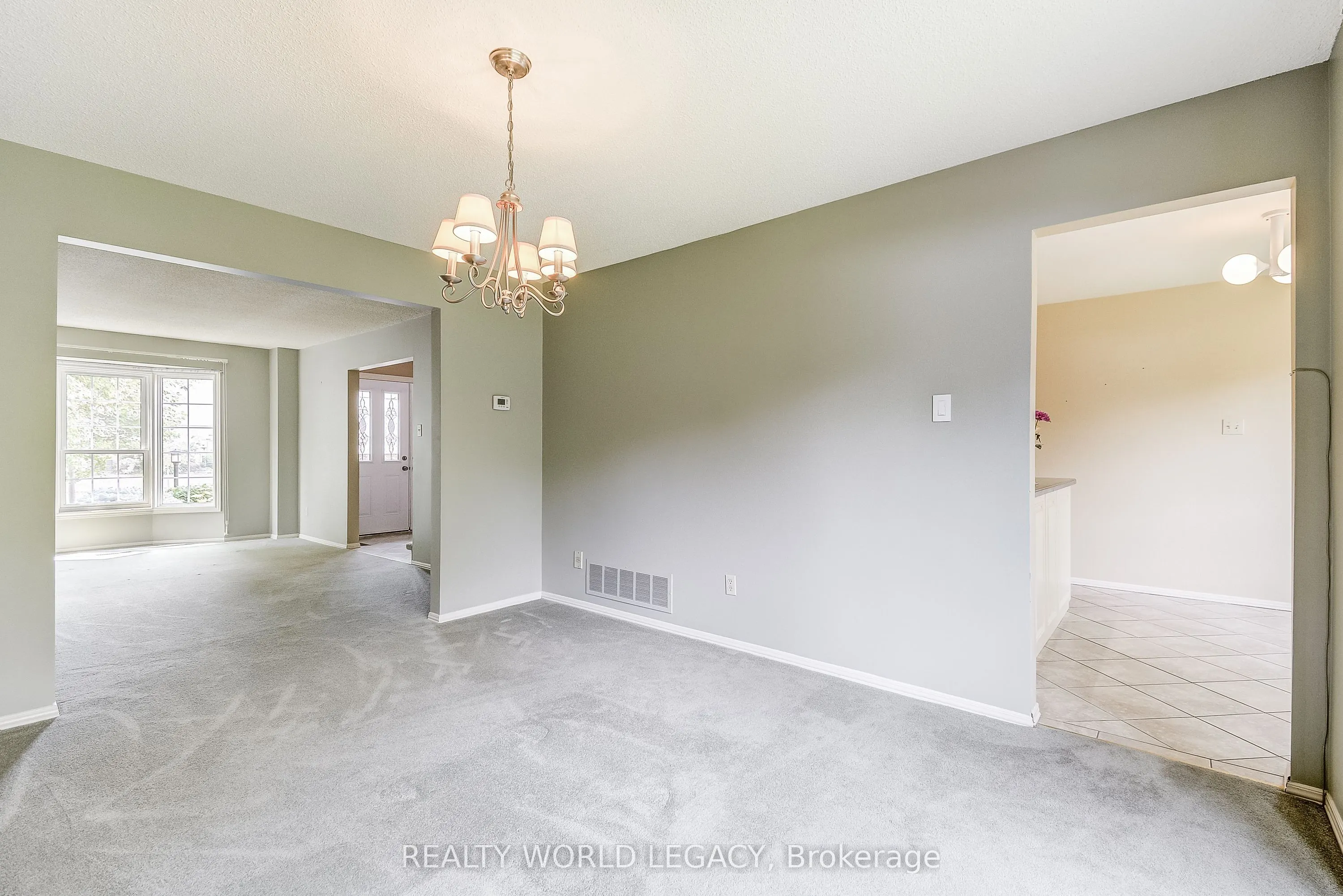 2113 Fallingbrook Court