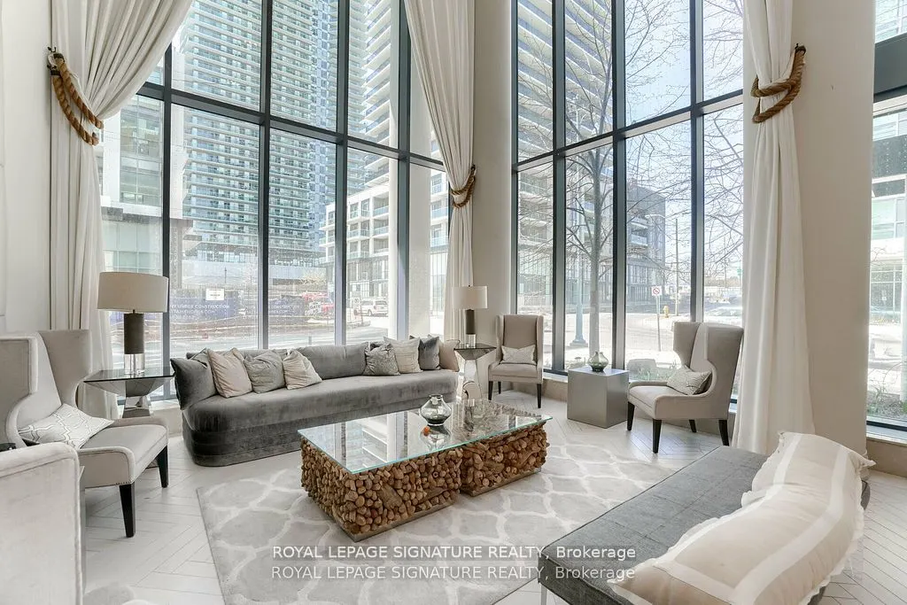 59 Annie Craig Drive, #1202