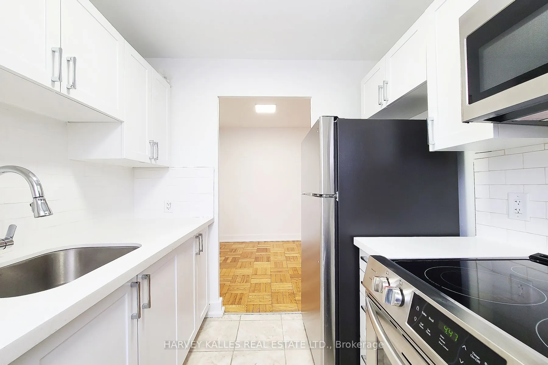 285 Park Lawn Road, #203
