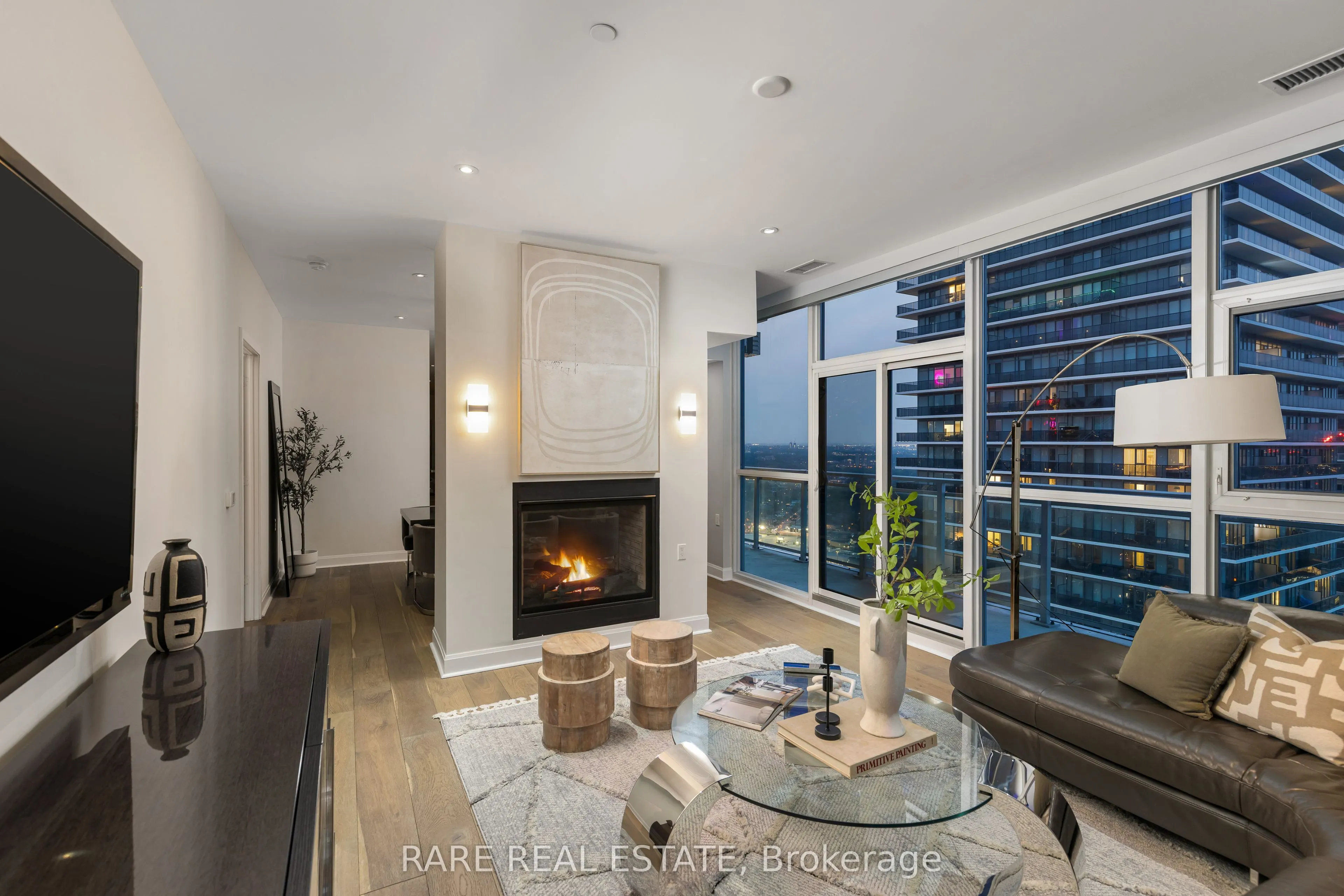 33 Shore Breeze Drive, #UPH4103
