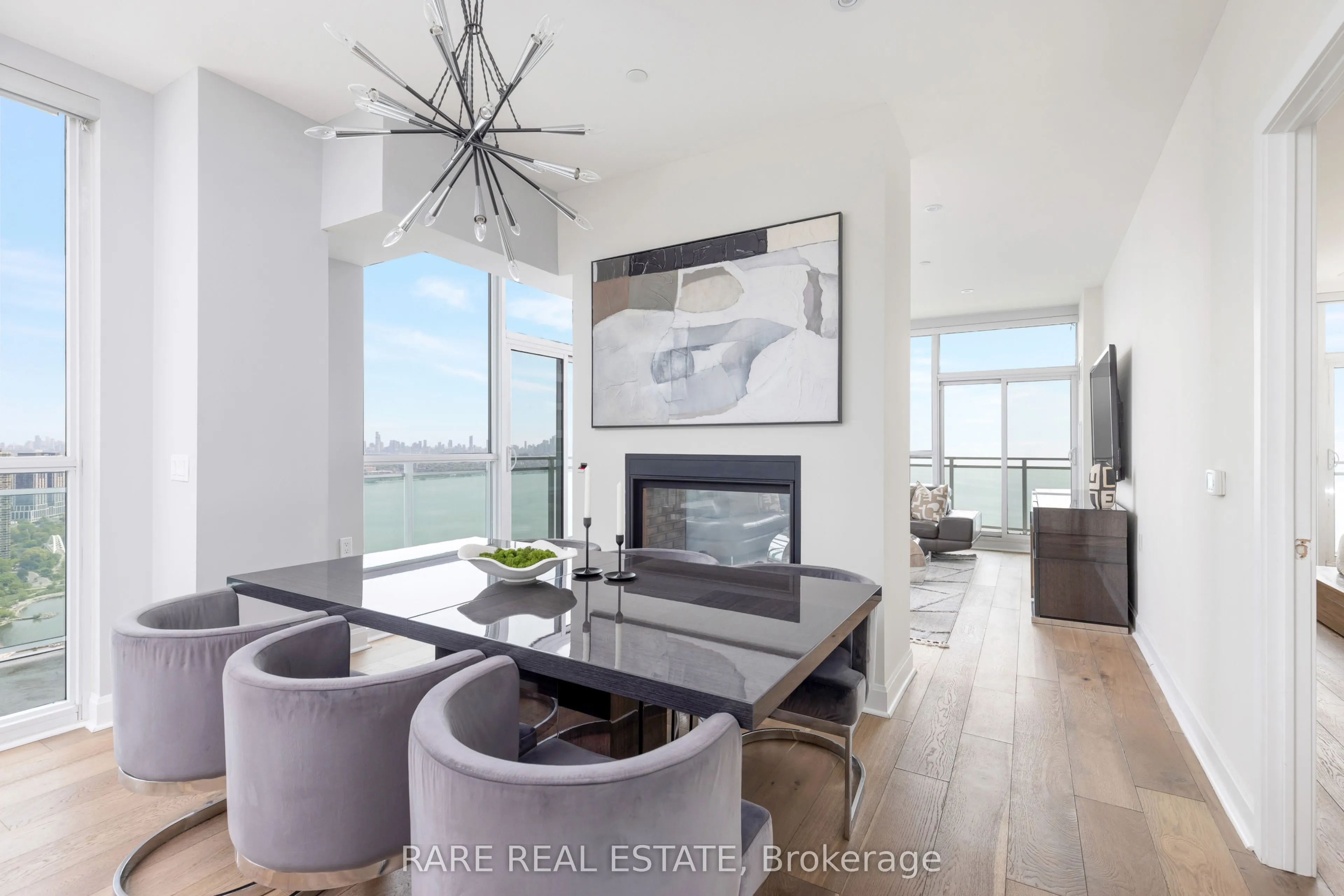 33 Shore Breeze Drive, #UPH4103