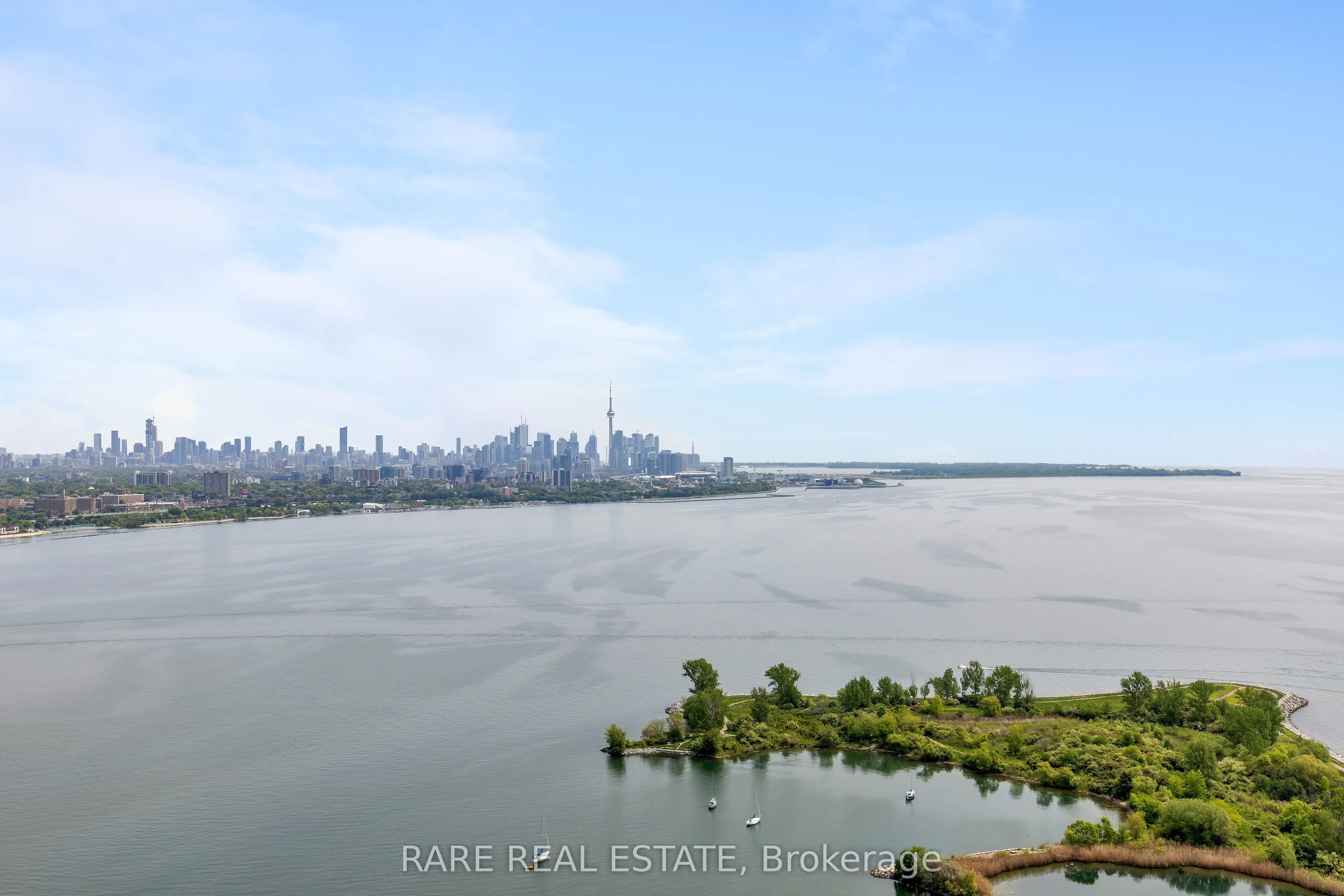 33 Shore Breeze Drive, #UPH4103