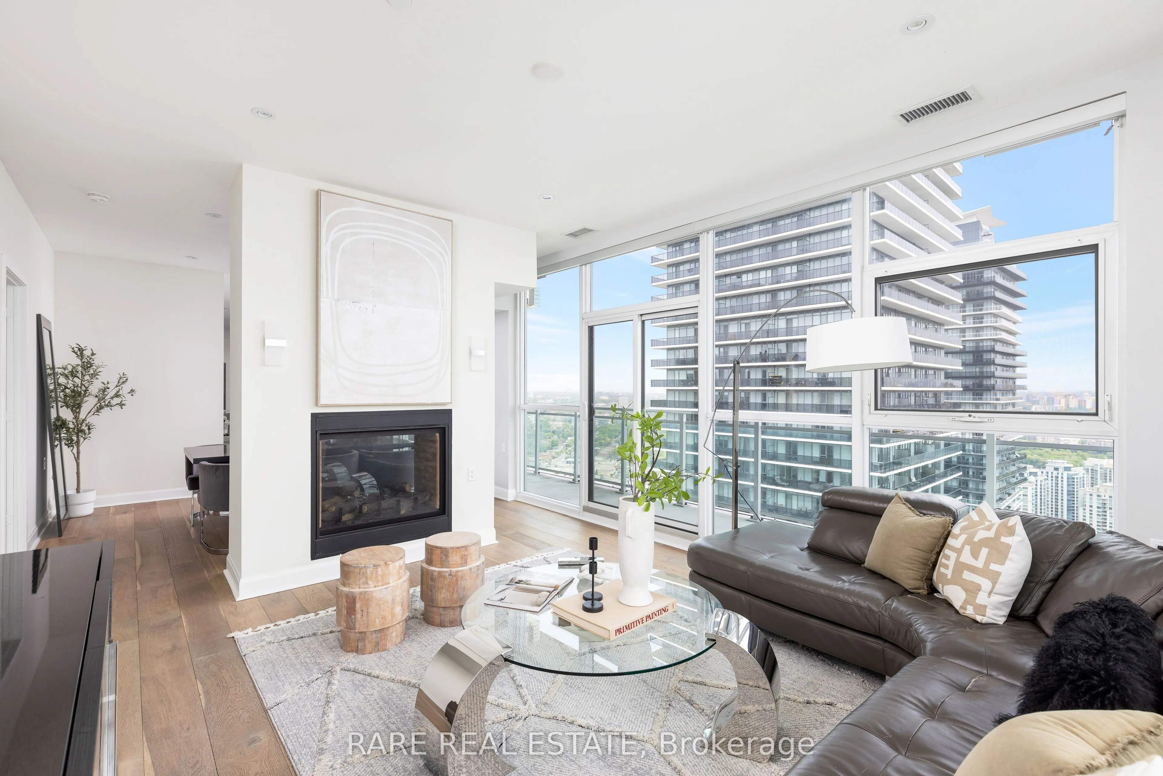 33 Shore Breeze Drive, #UPH4103