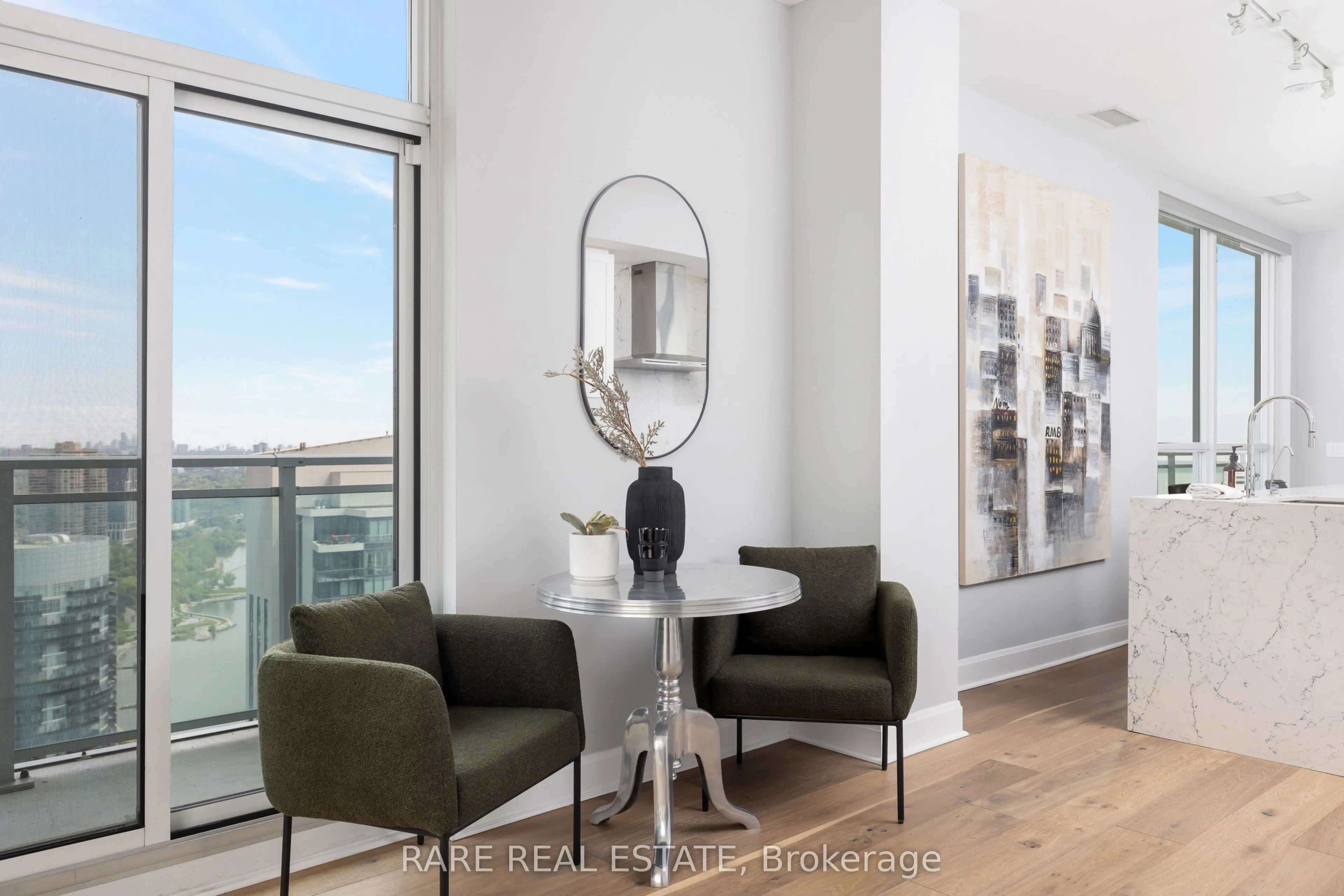33 Shore Breeze Drive, #UPH4103