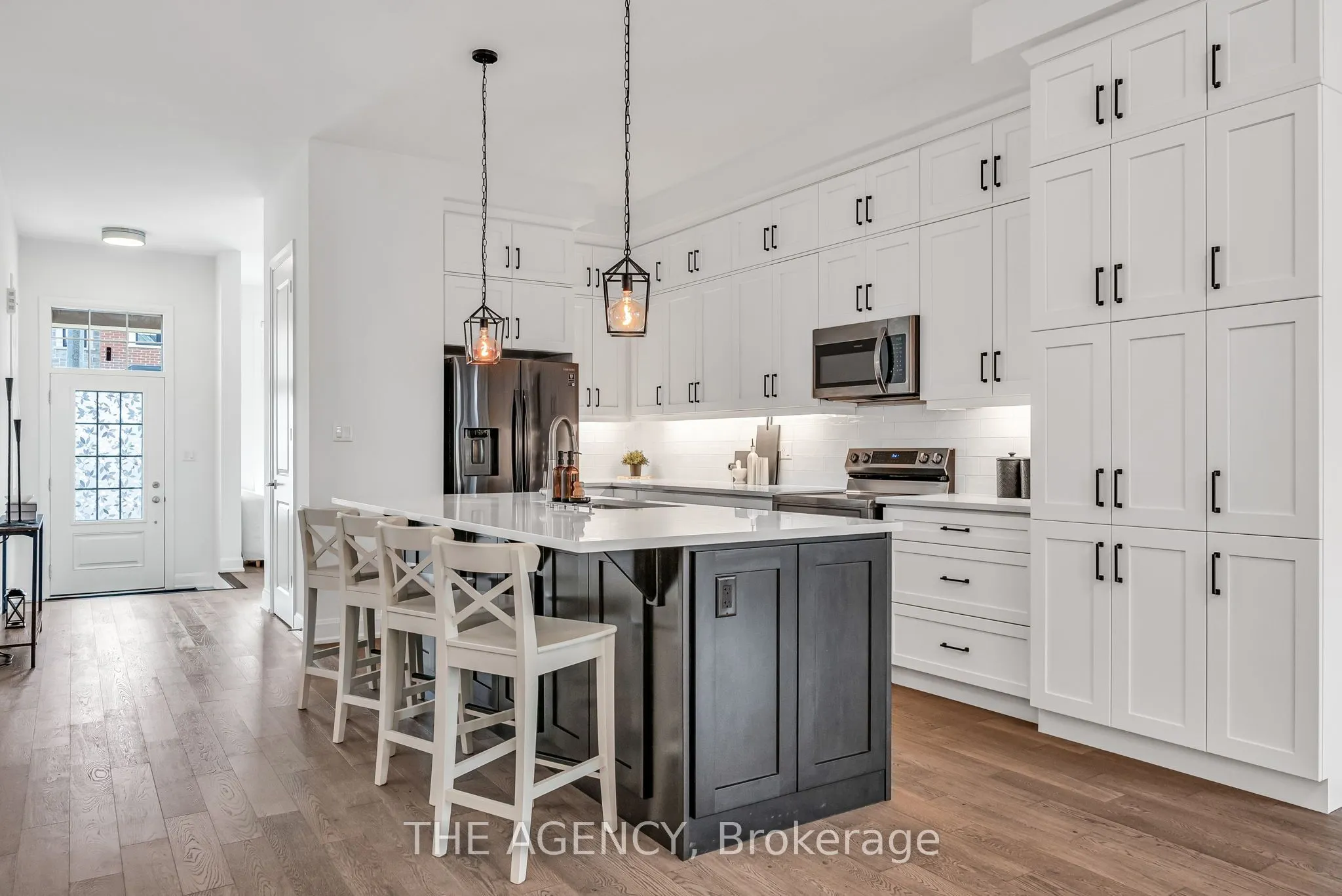 3045 William Cutmore Boulevard