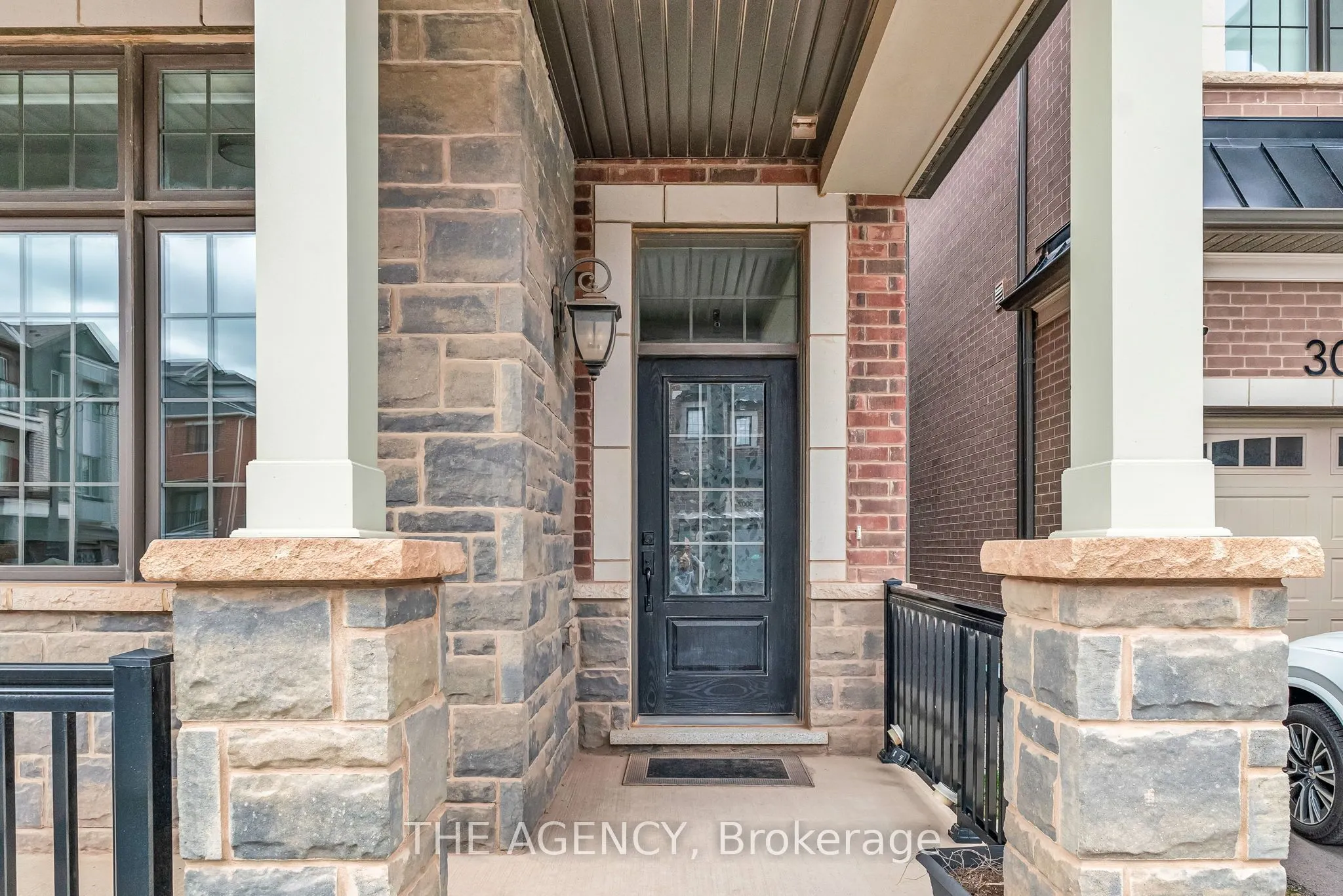 3045 William Cutmore Boulevard