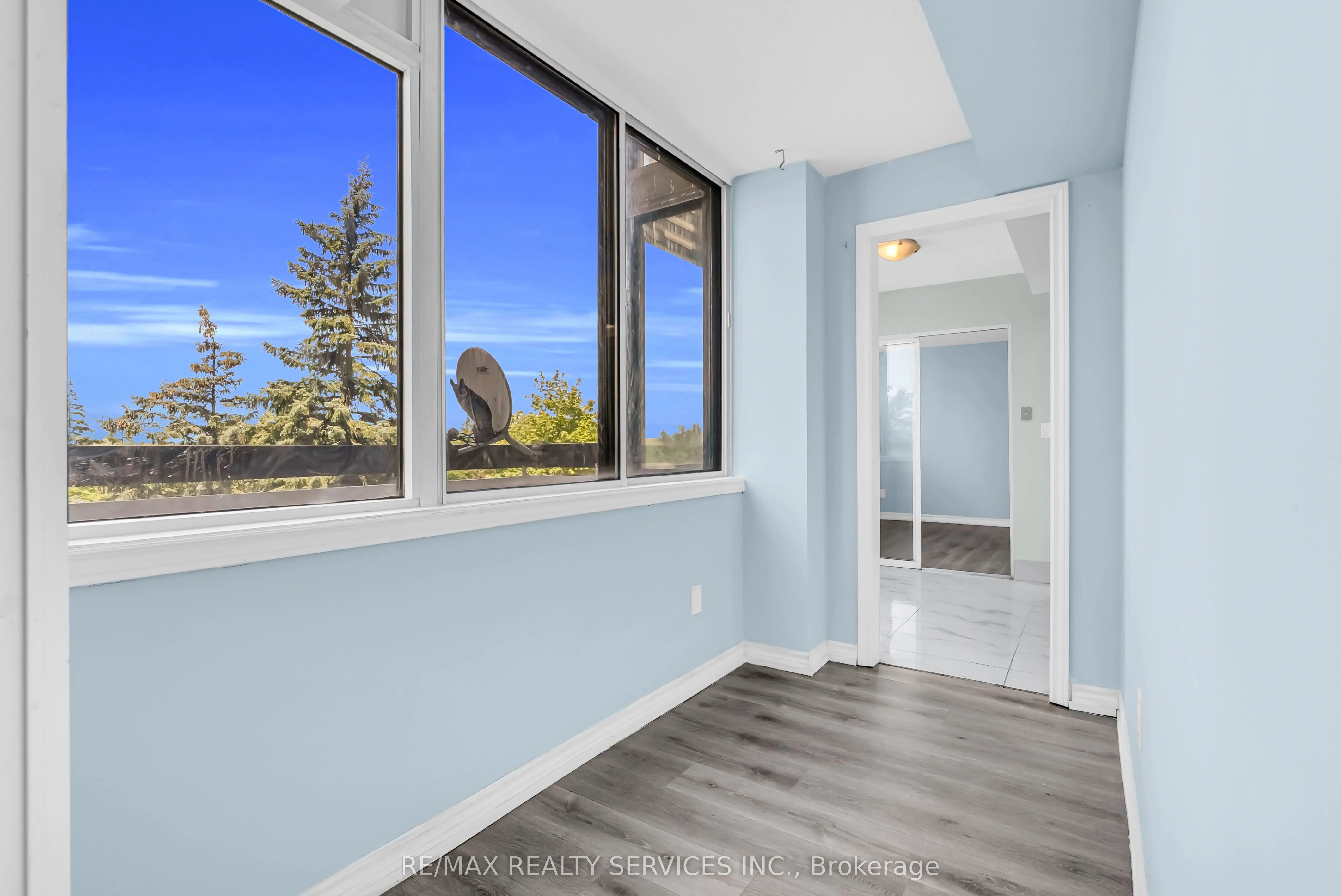 21 Markbrook Lane N, #306