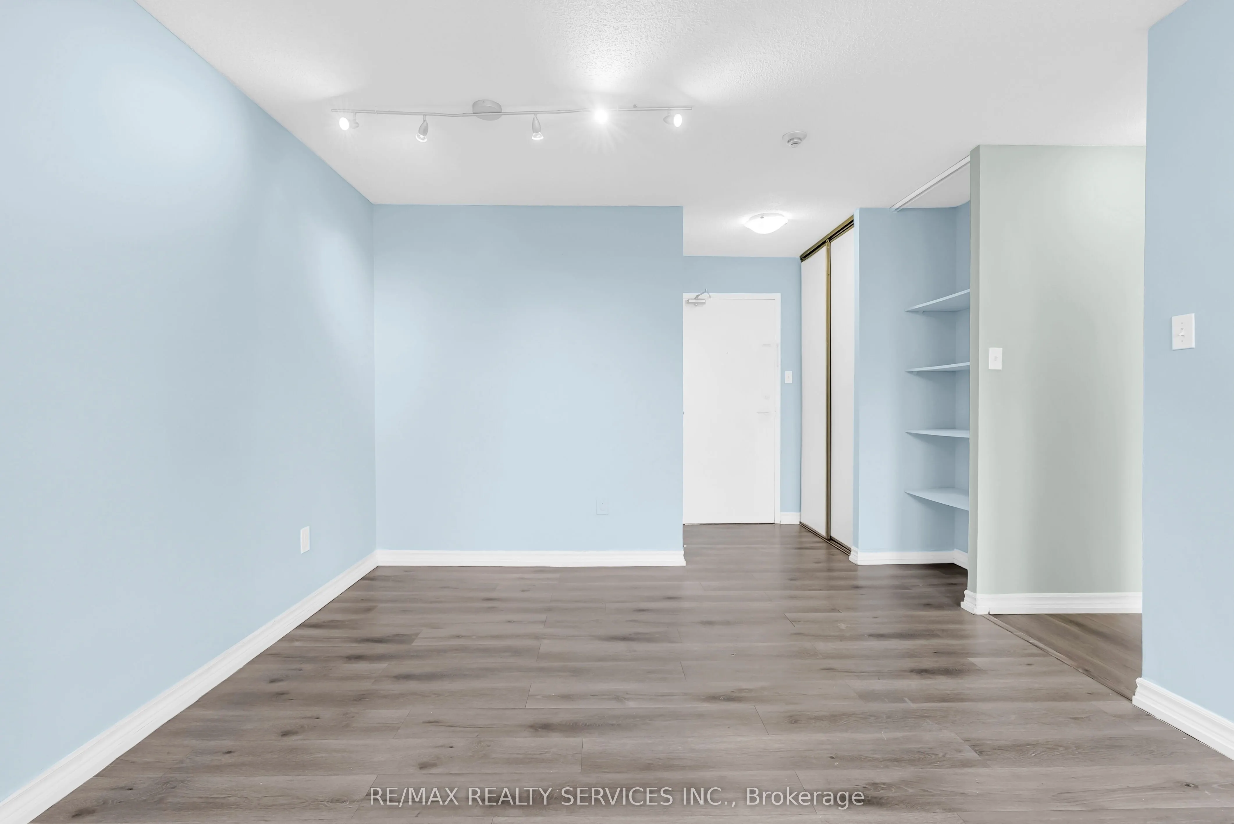 21 Markbrook Lane N, #306