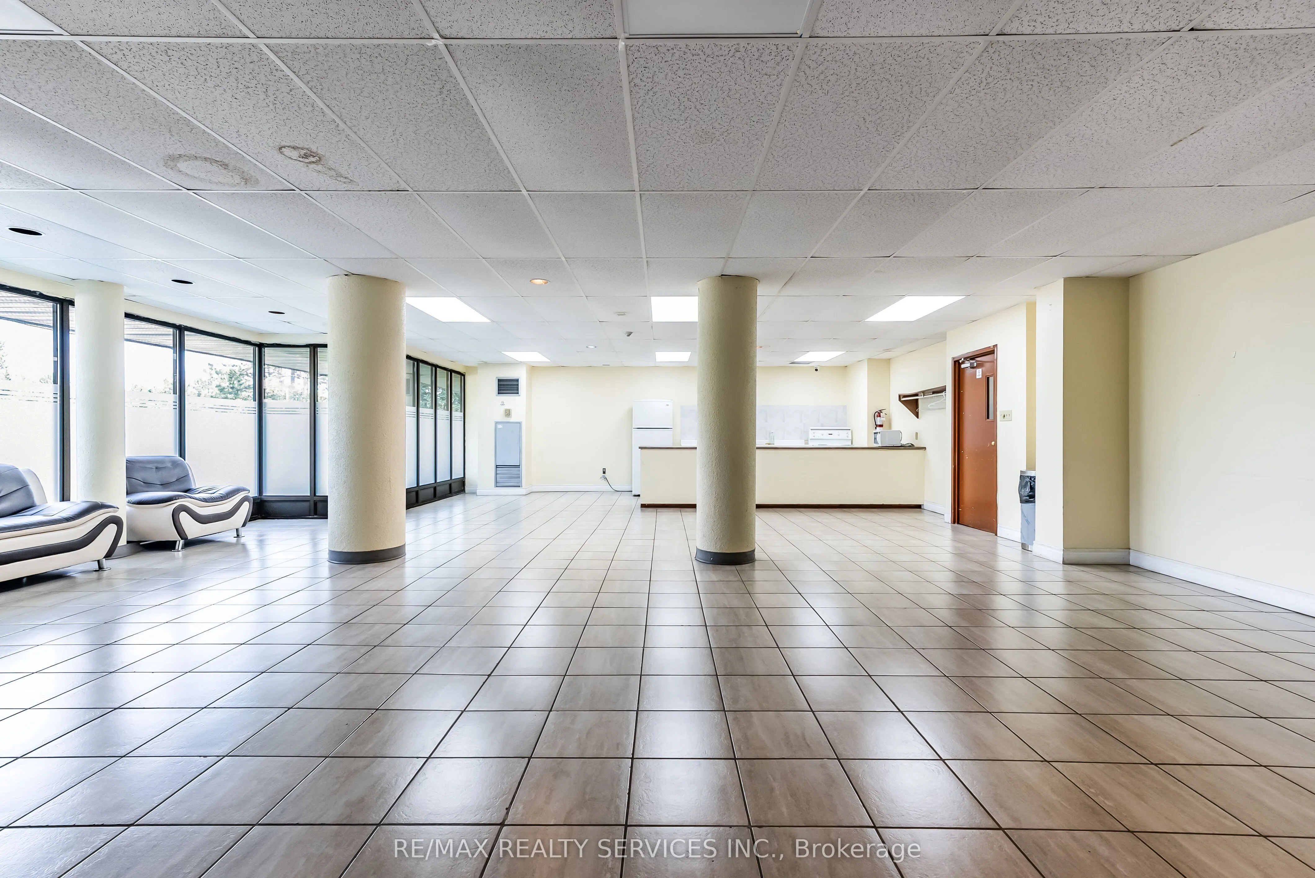 21 Markbrook Lane N, #306