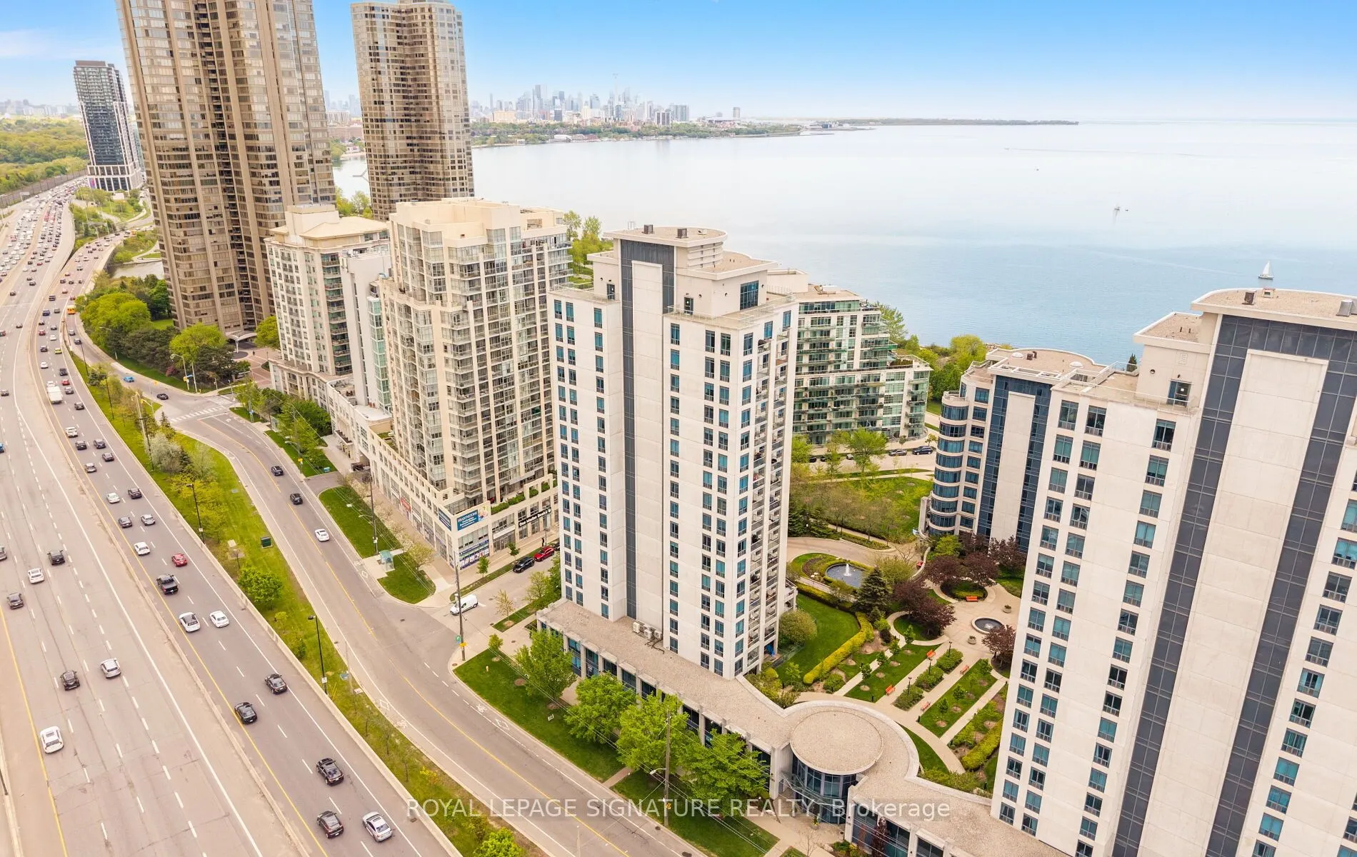 2083 Lake Shore Boulevard W, #1613