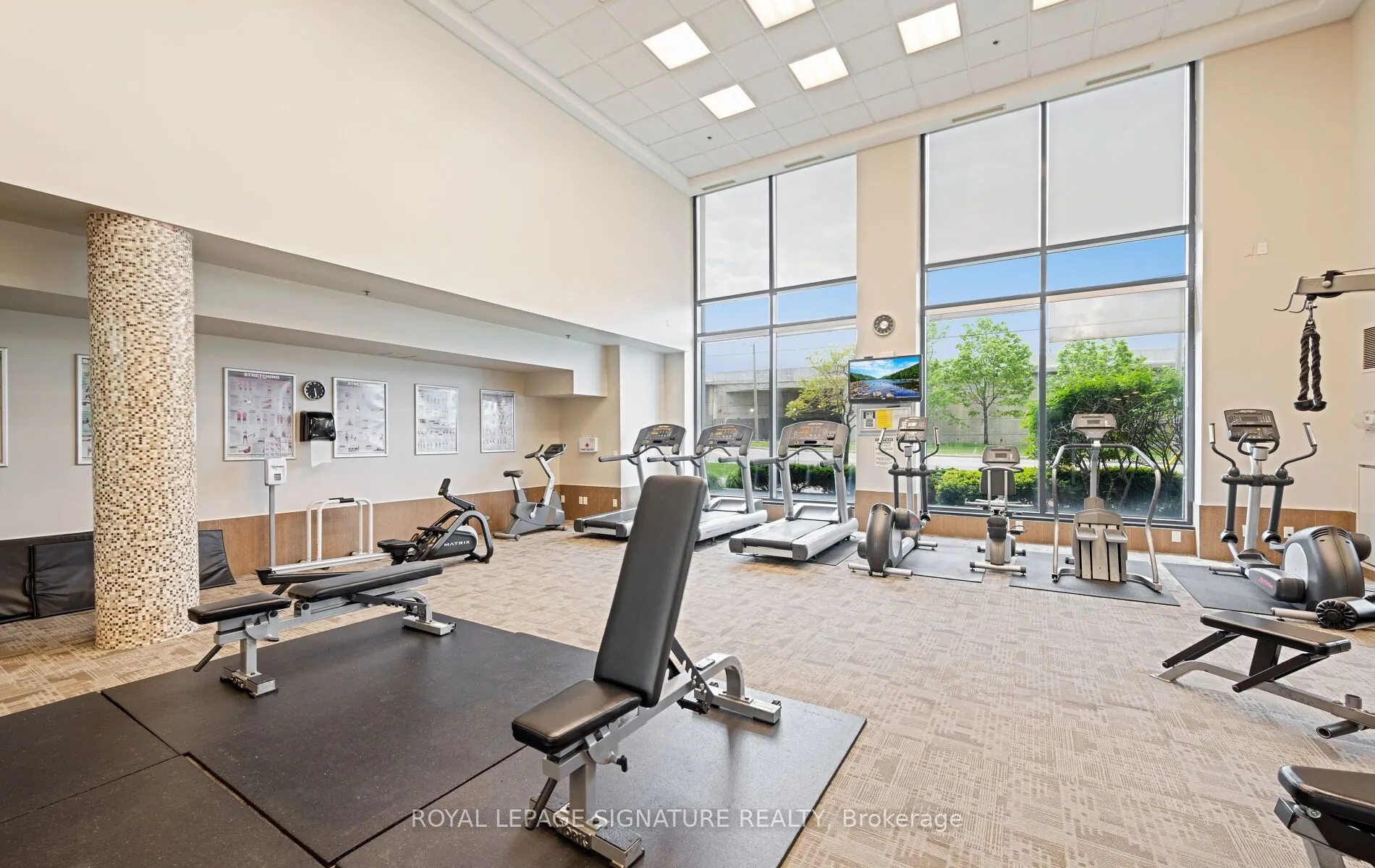 2083 Lake Shore Boulevard W, #1613