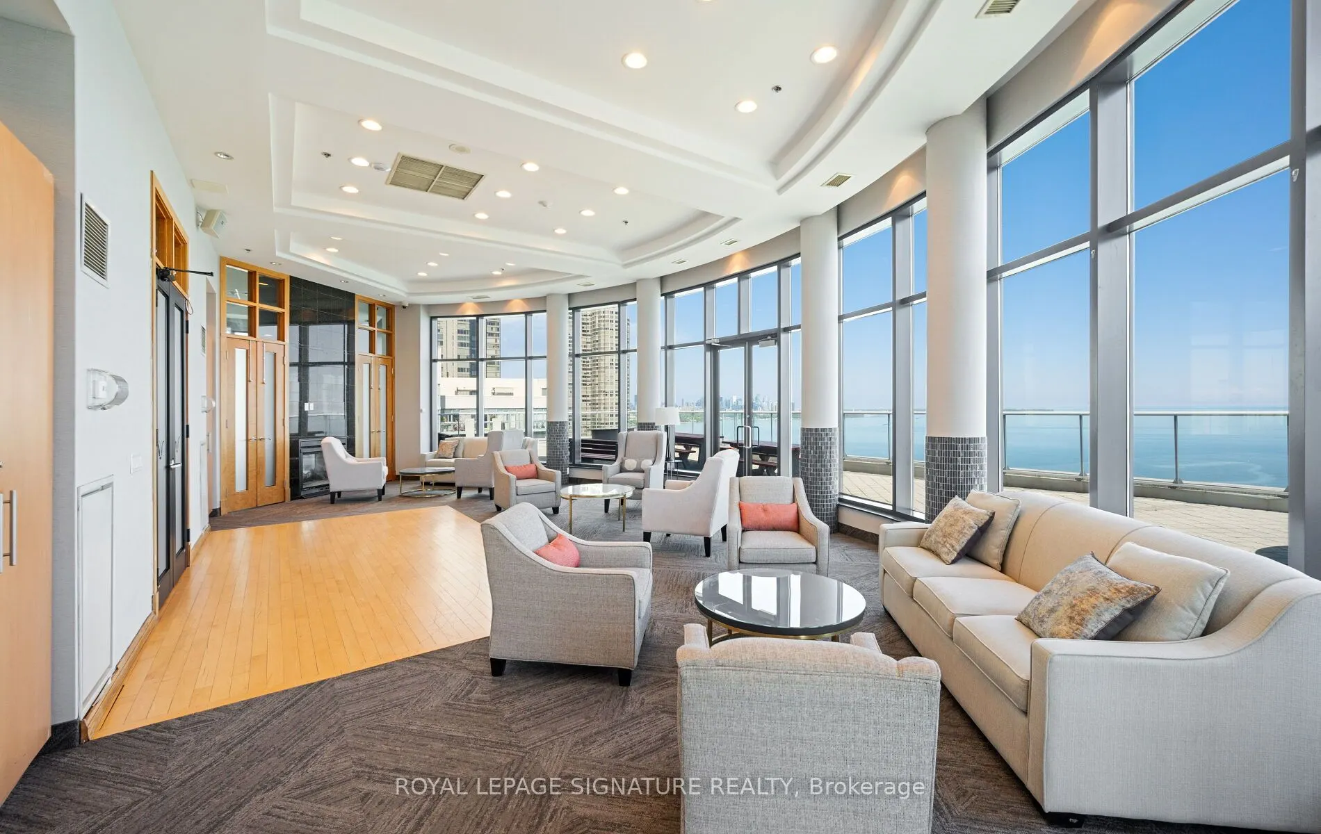 2083 Lake Shore Boulevard W, #1613