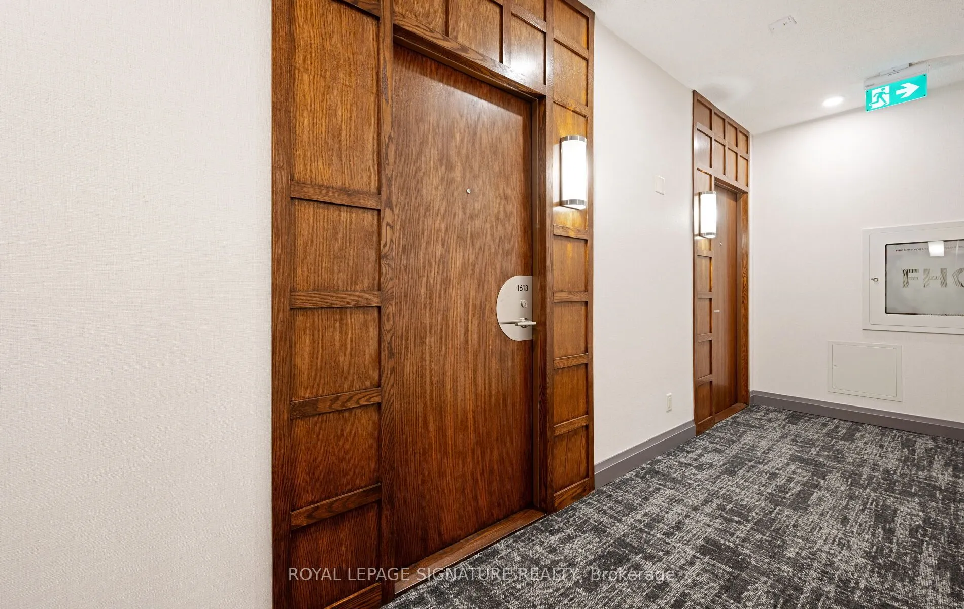 2083 Lake Shore Boulevard W, #1613
