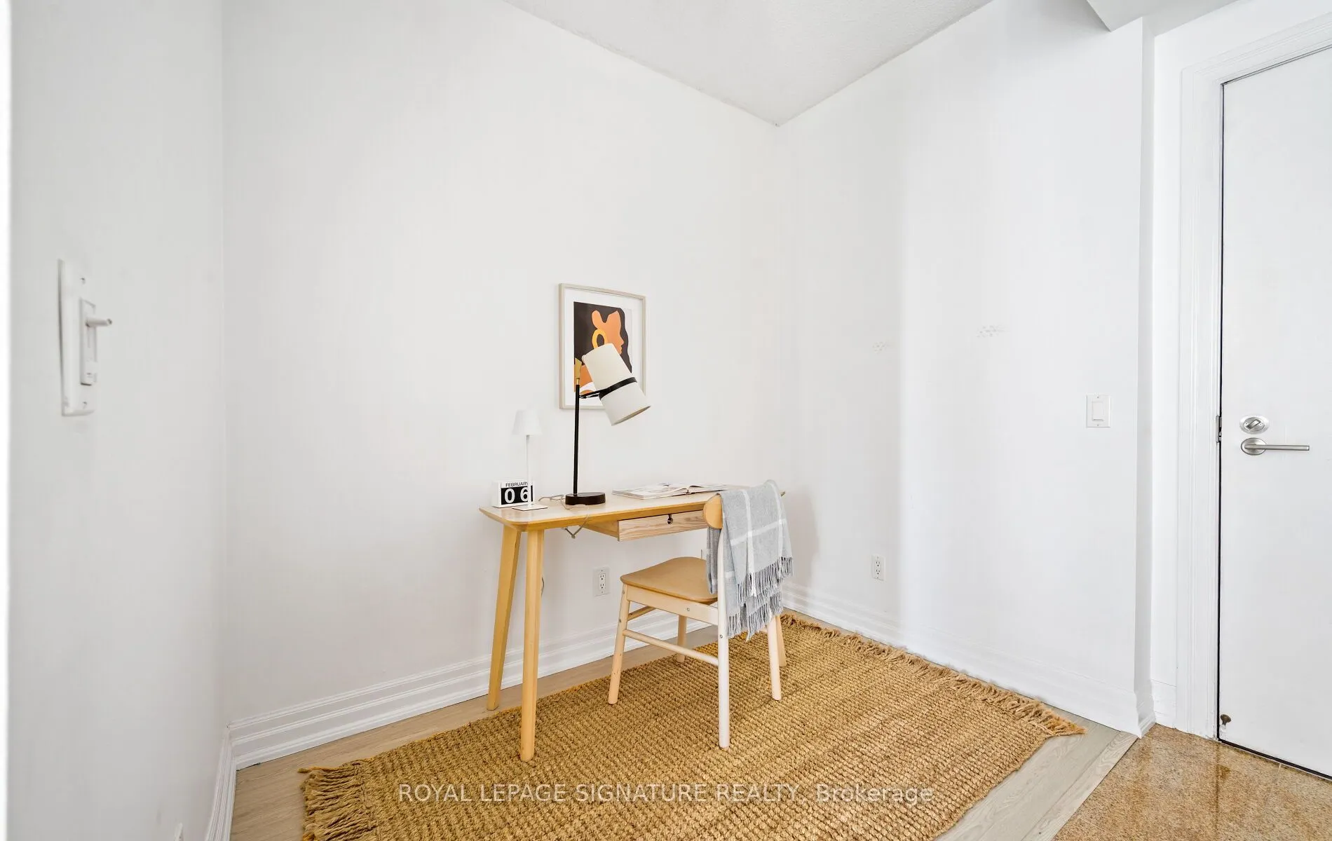 2083 Lake Shore Boulevard W, #1613
