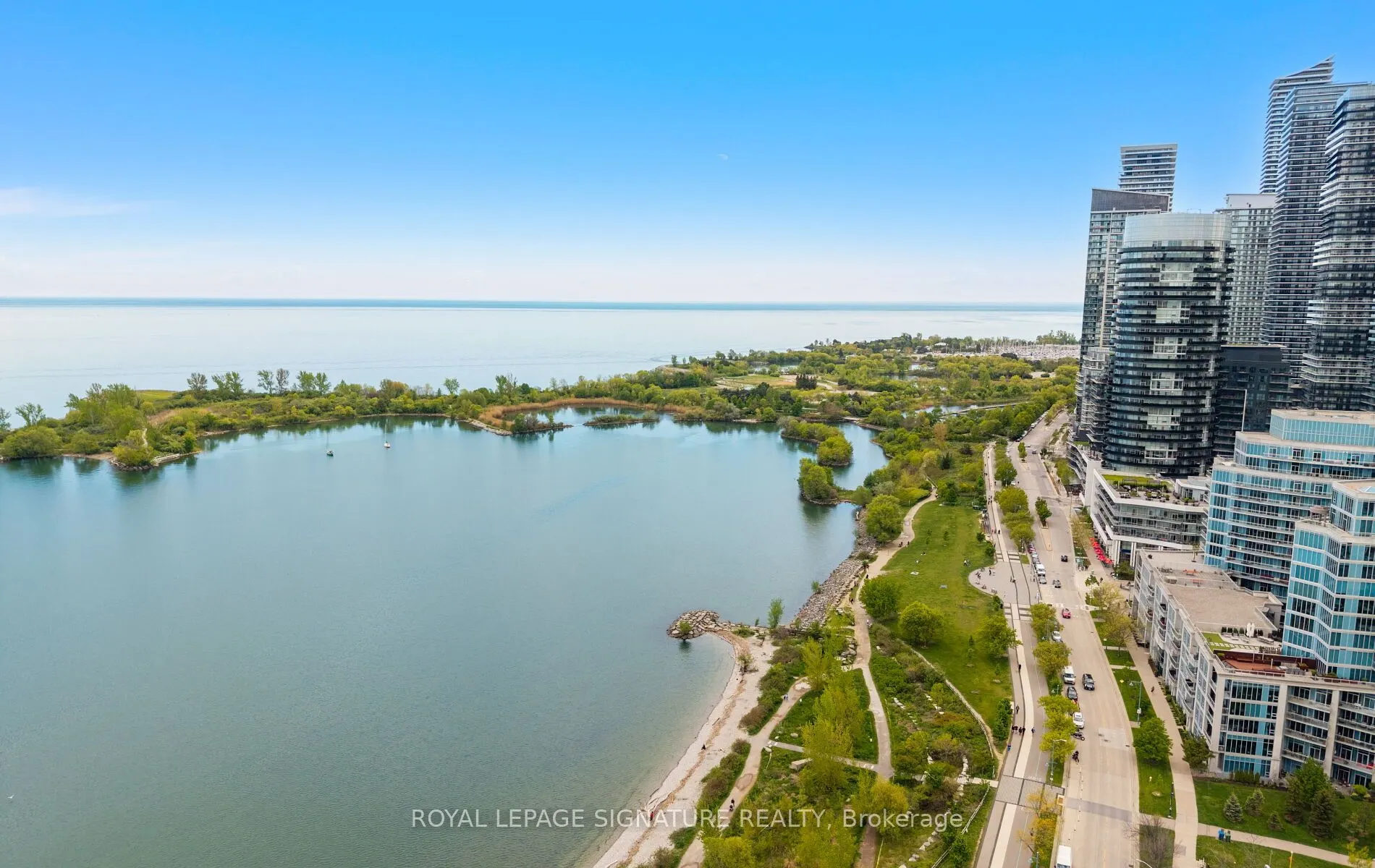 2083 Lake Shore Boulevard W, #1613