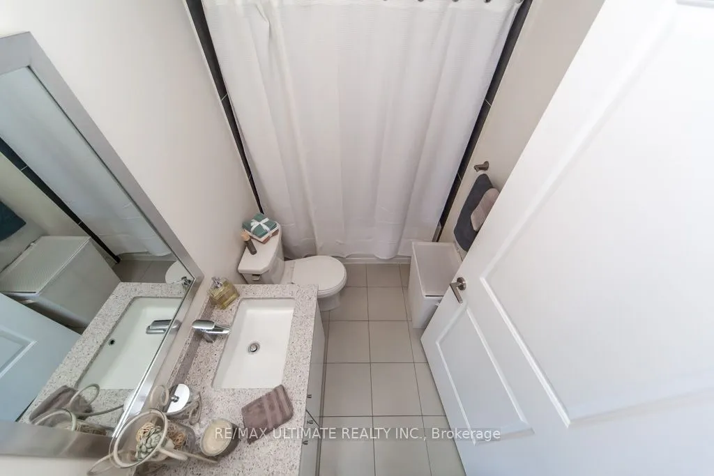 5033 Four Springs Avenue, #512