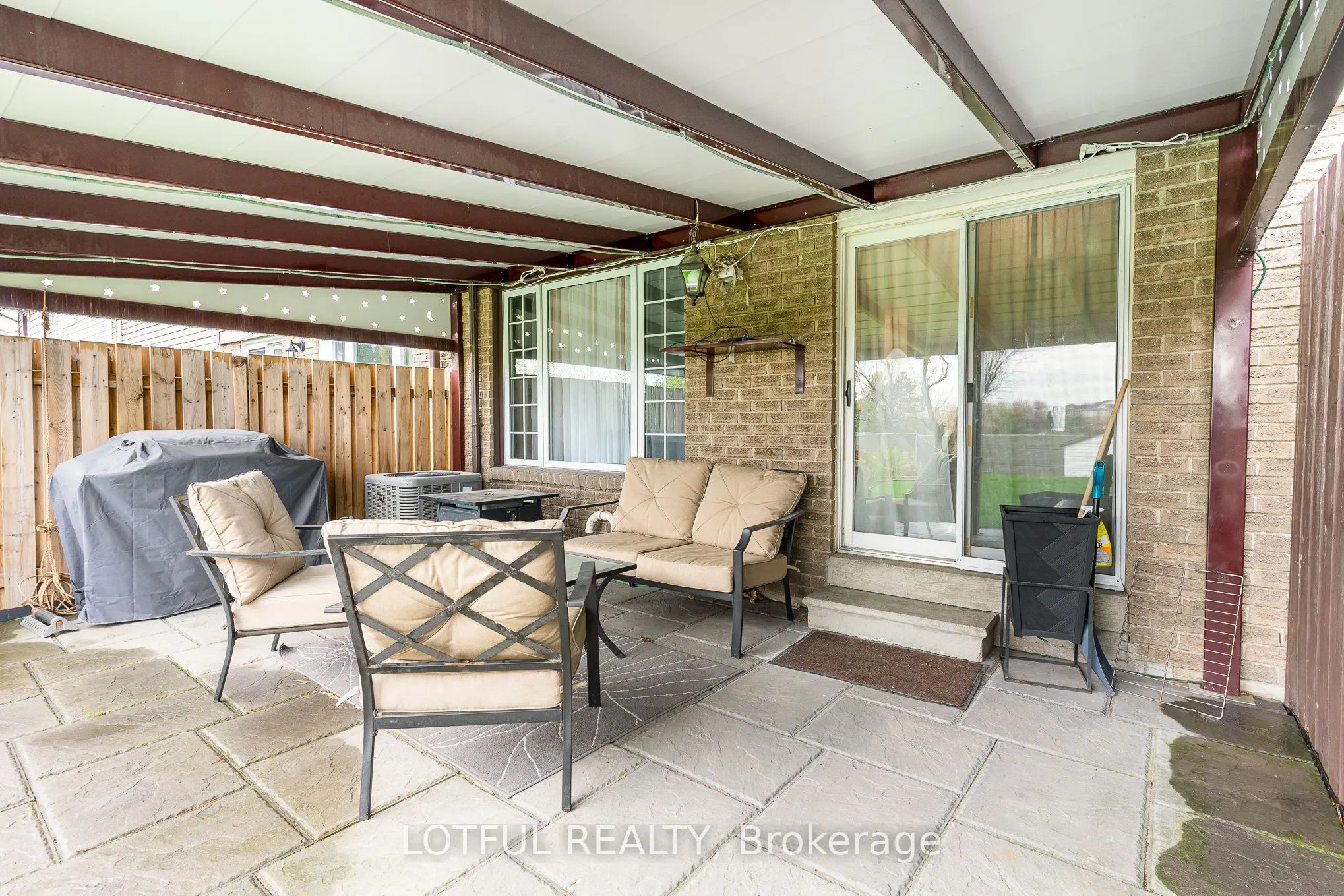 134 Royal Salisbury Way