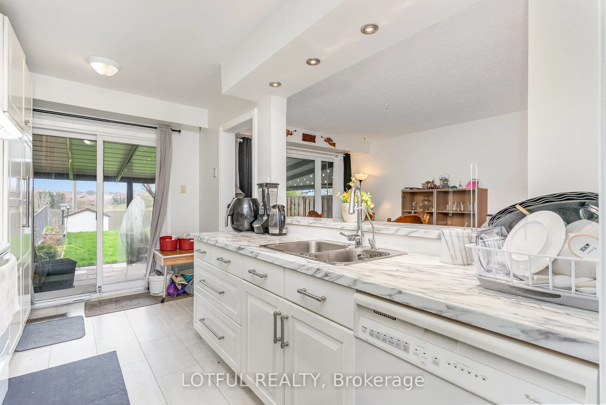 134 Royal Salisbury Way