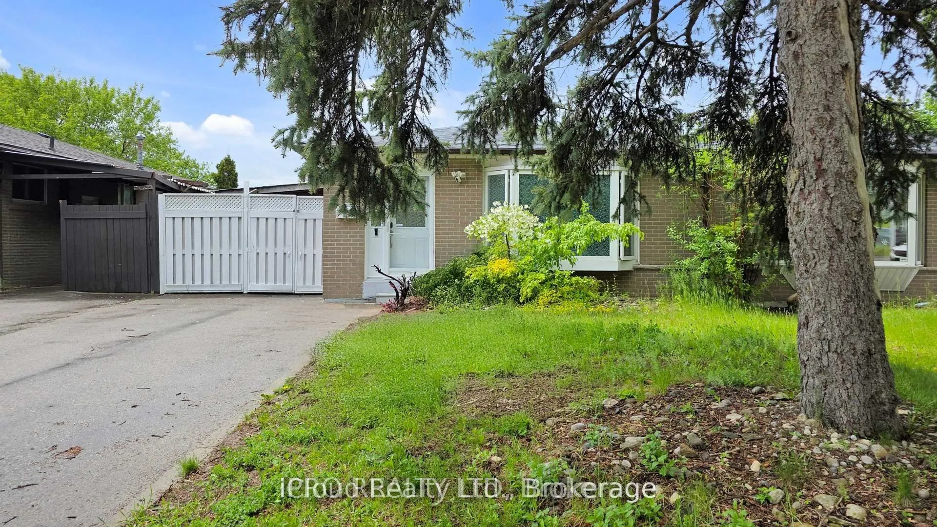 19 Flamingo Crescent