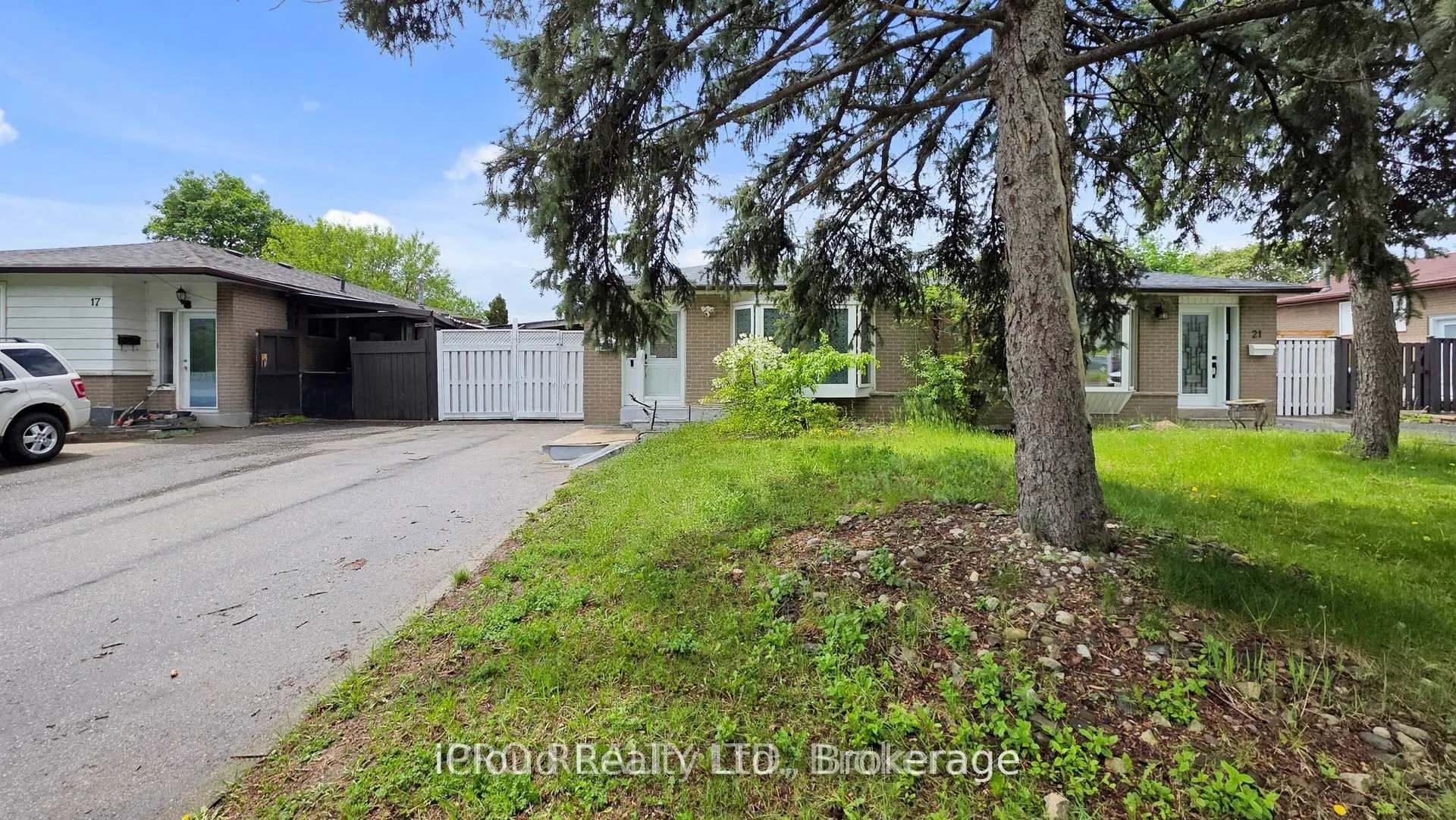 19 Flamingo Crescent