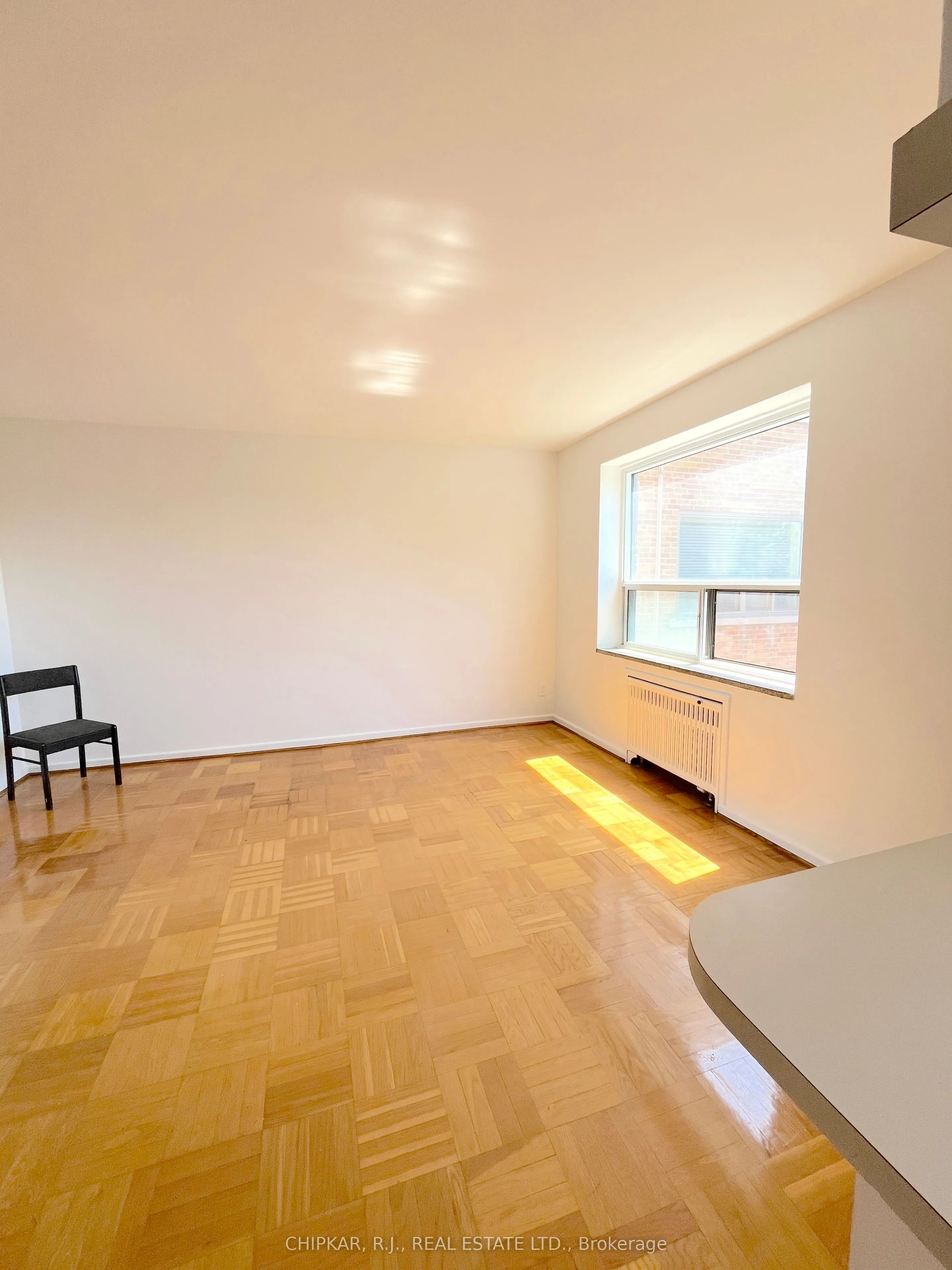 2000 Bloor Street W, #315
