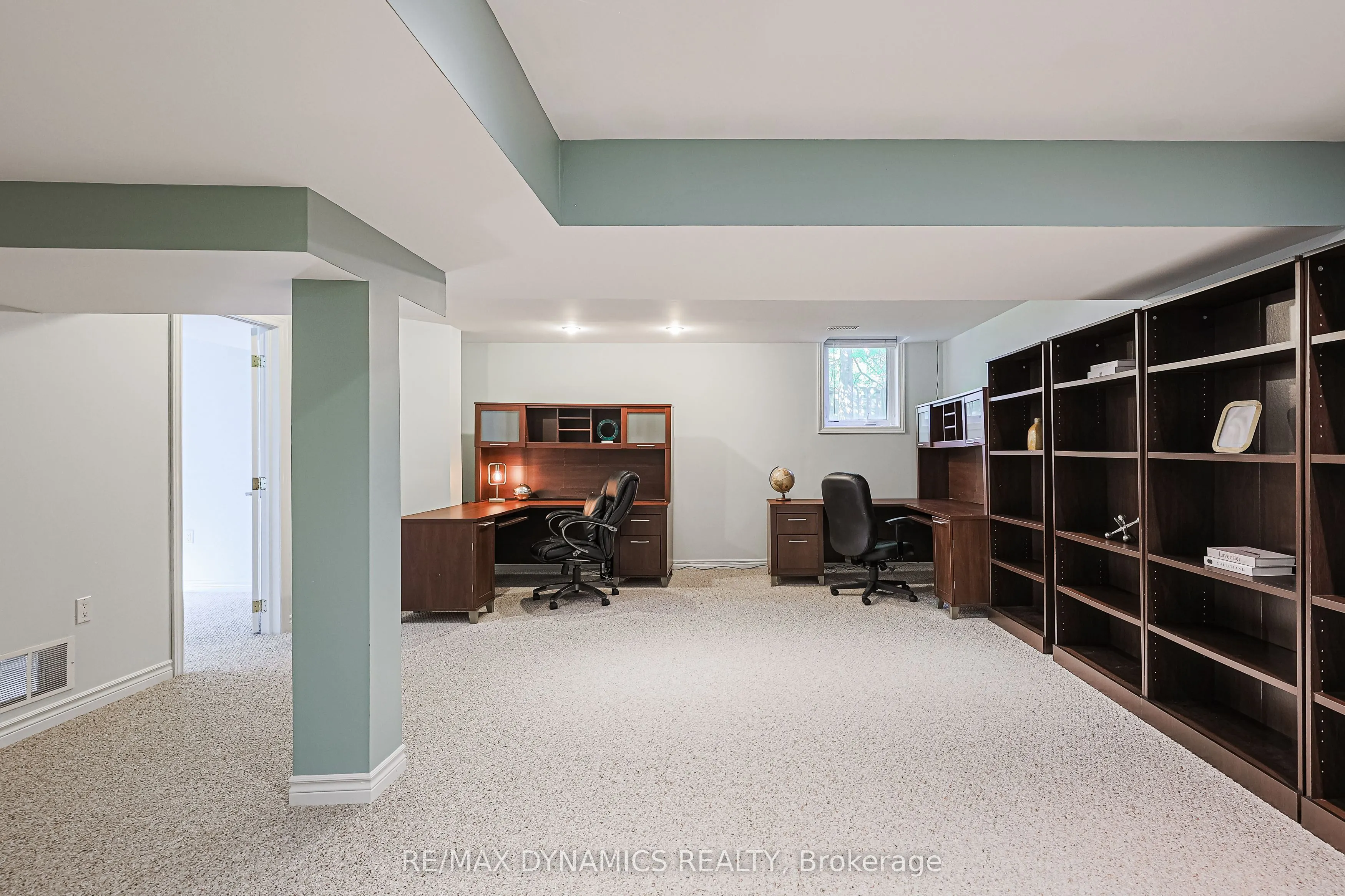 2381 GRAND OAK Trail