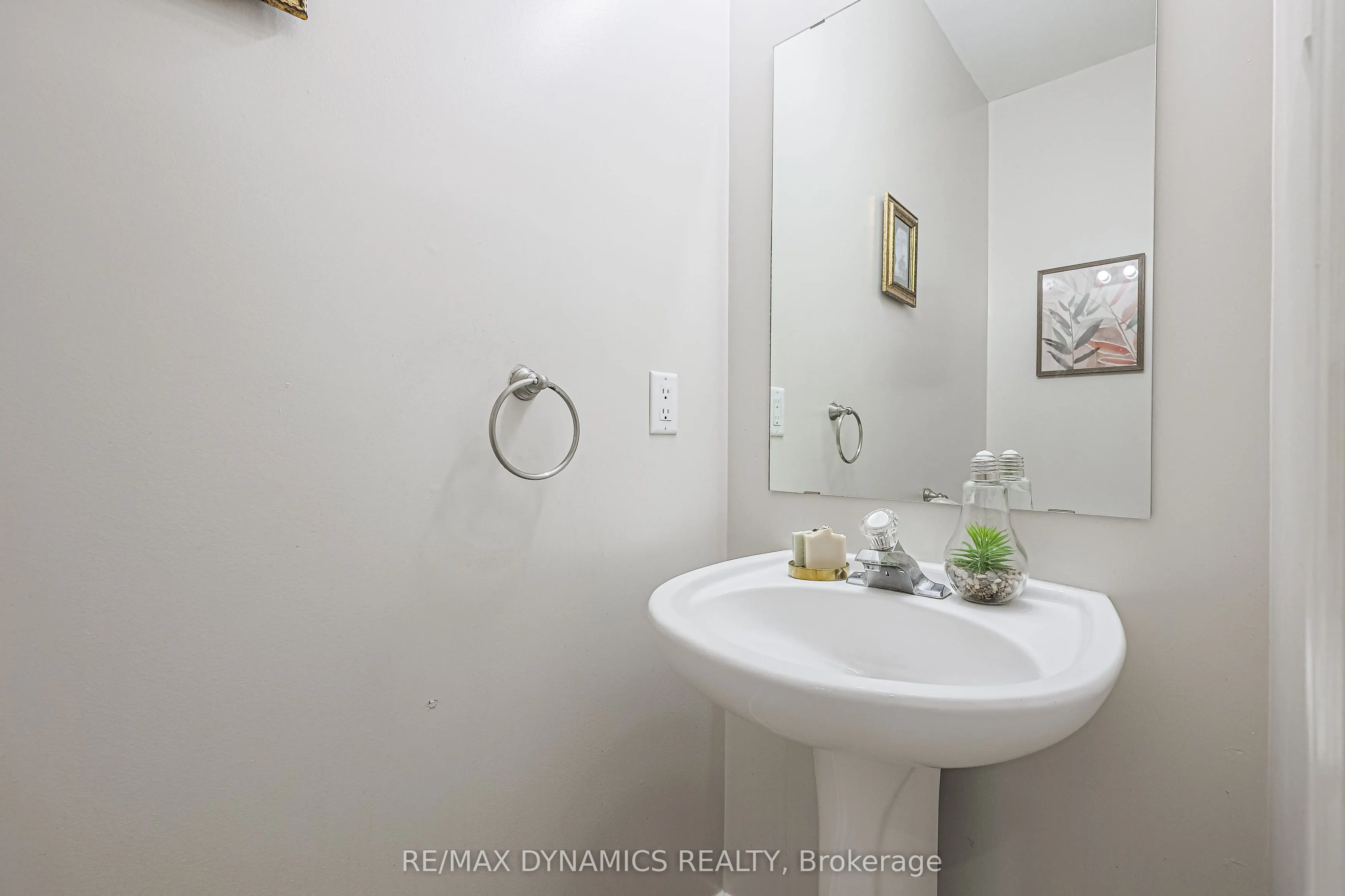 2381 GRAND OAK Trail