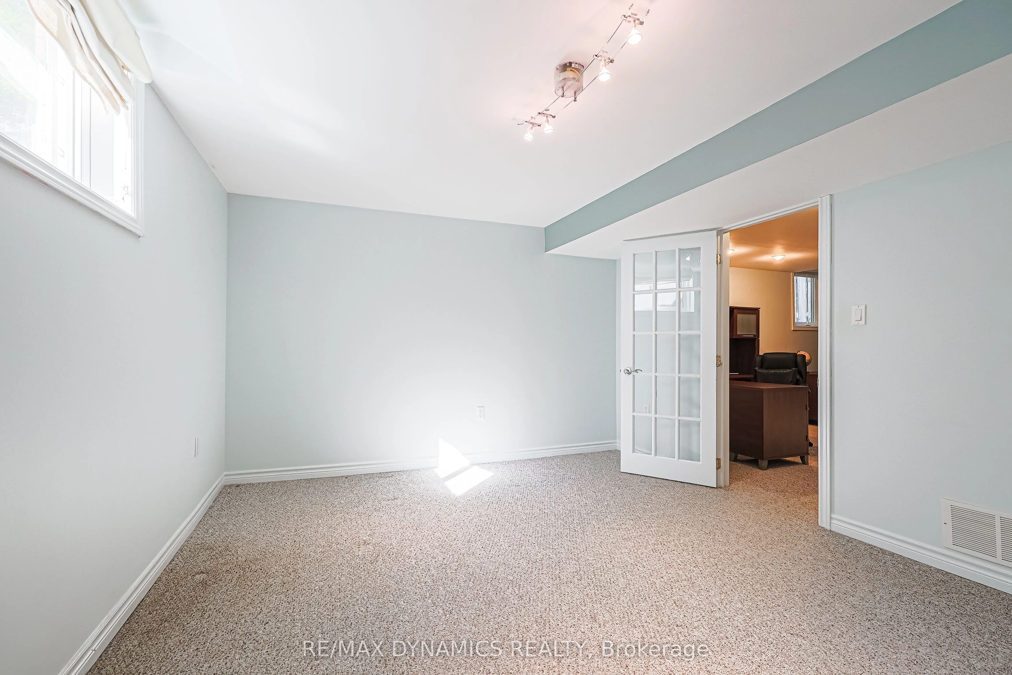 2381 GRAND OAK Trail