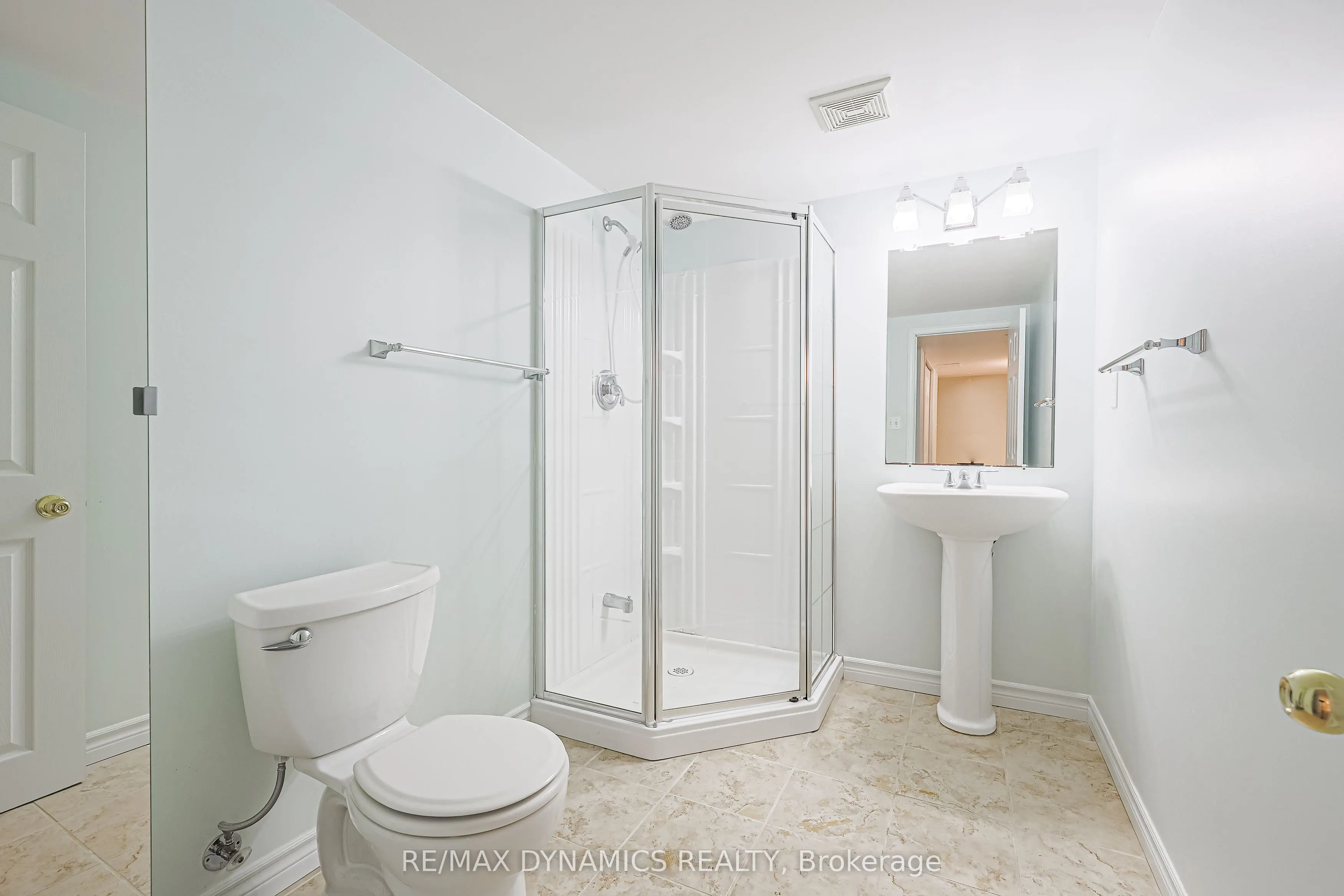 2381 GRAND OAK Trail