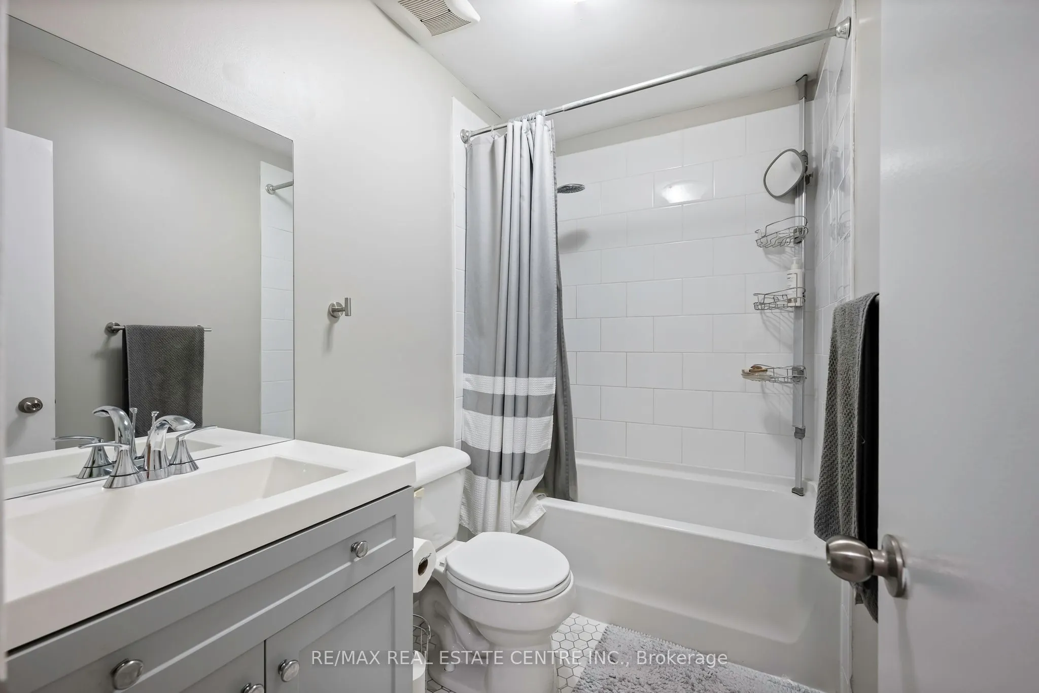 2 Cedar Drive, #5