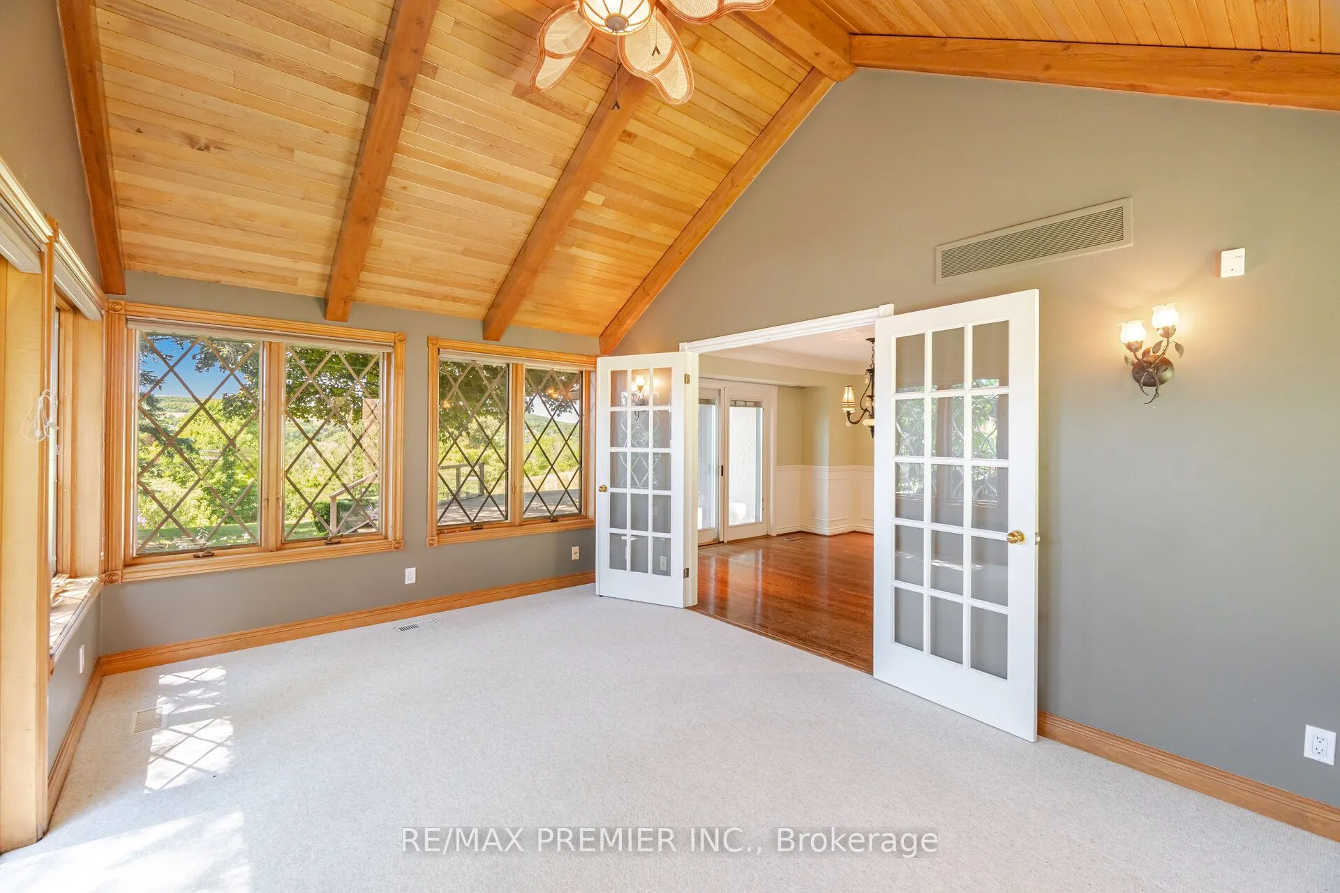 18 Ingleview Drive