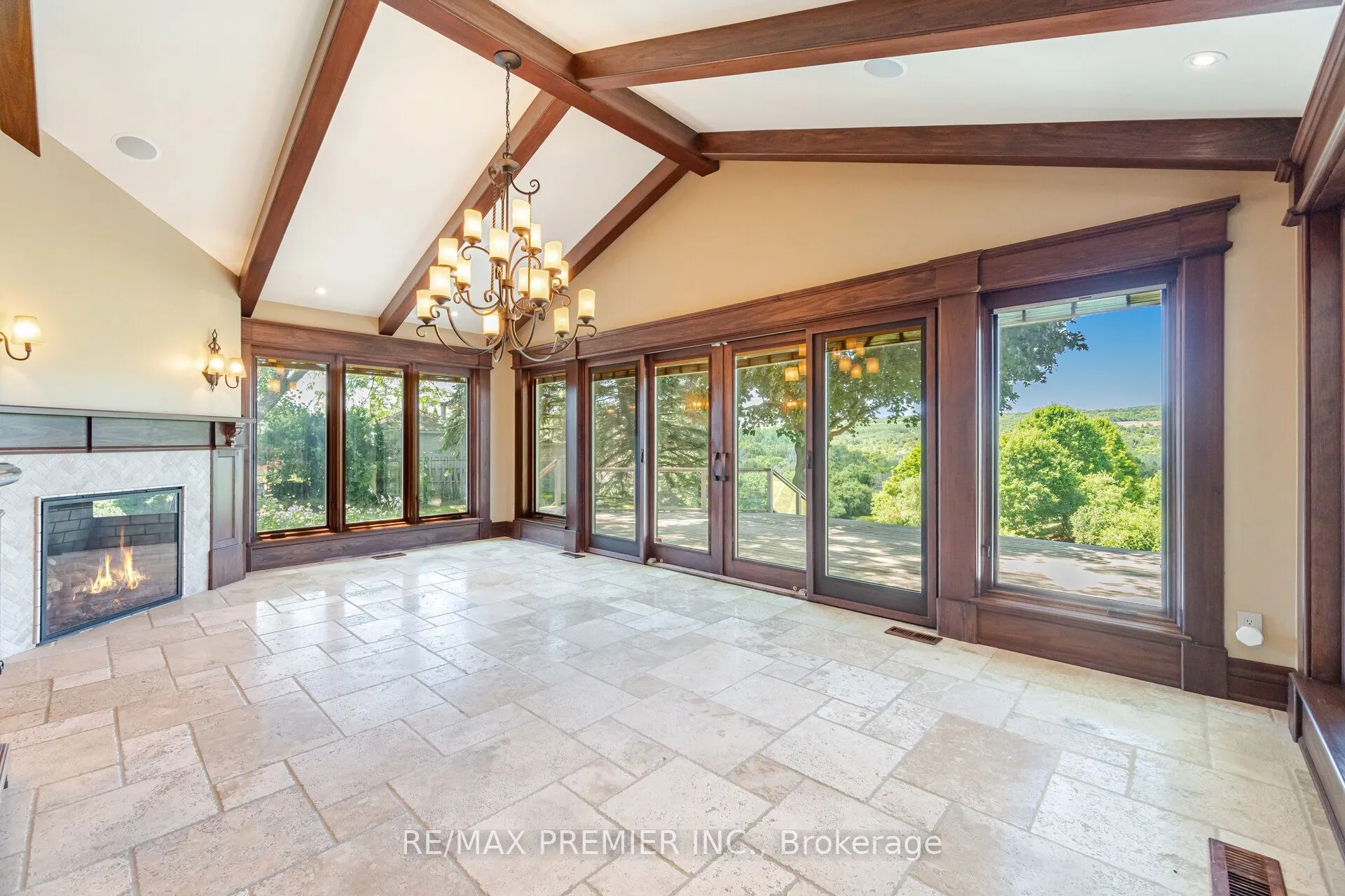 18 Ingleview Drive