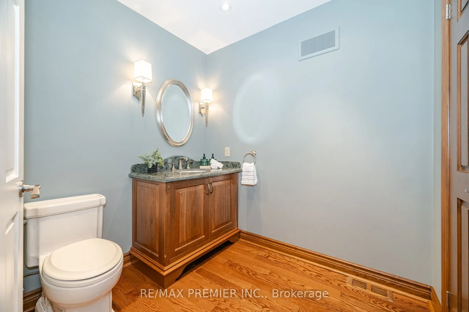 18 Ingleview Drive