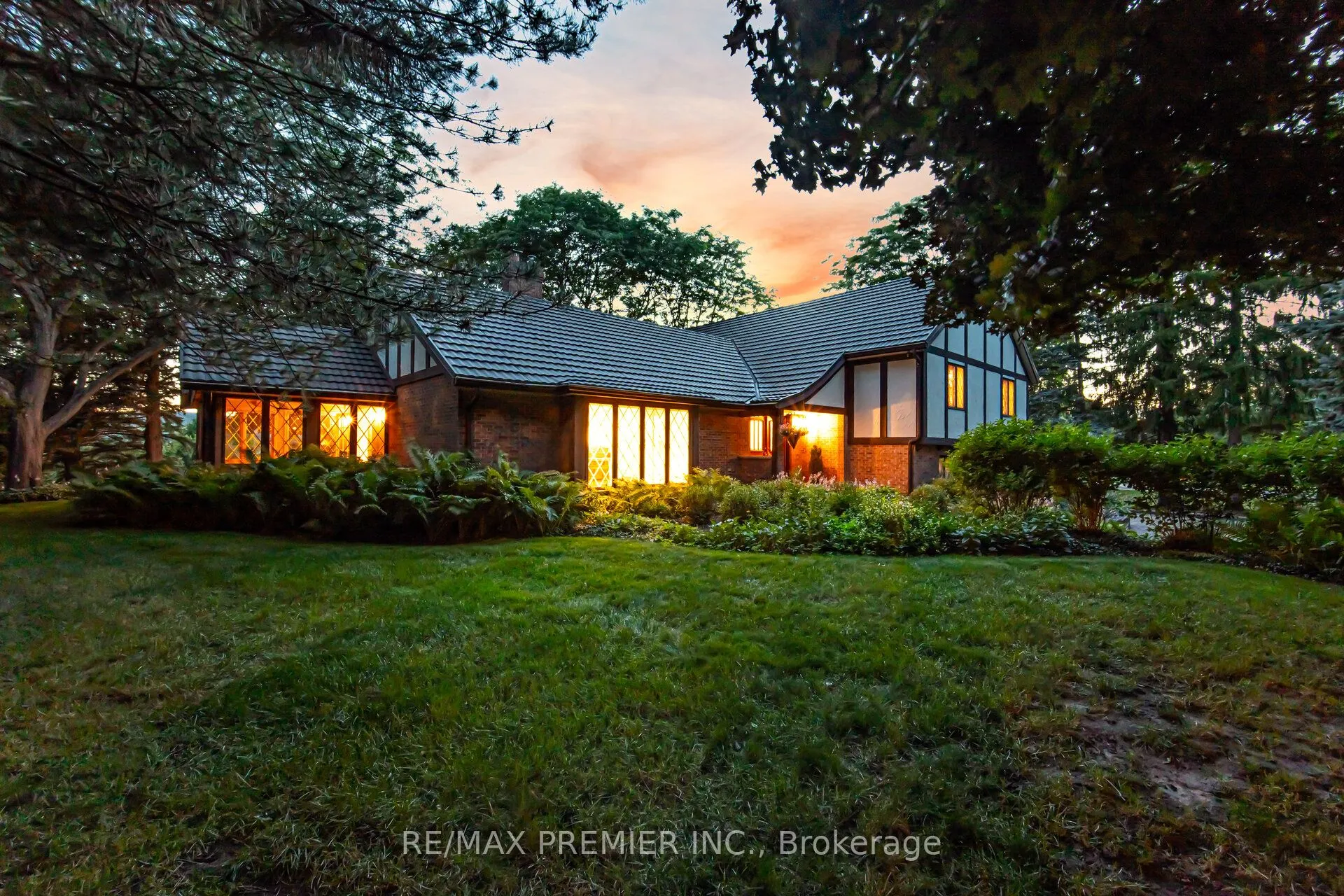 18 Ingleview Drive