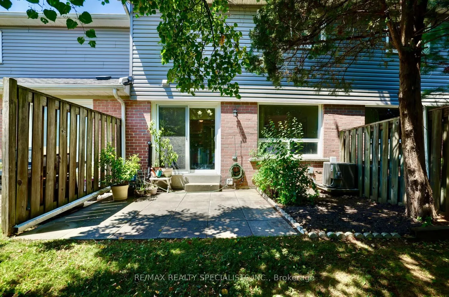 3125 Fifth Line W, #64