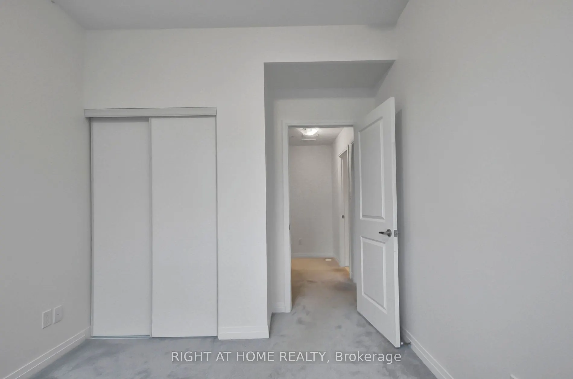 670 Atwater Avenue, #8