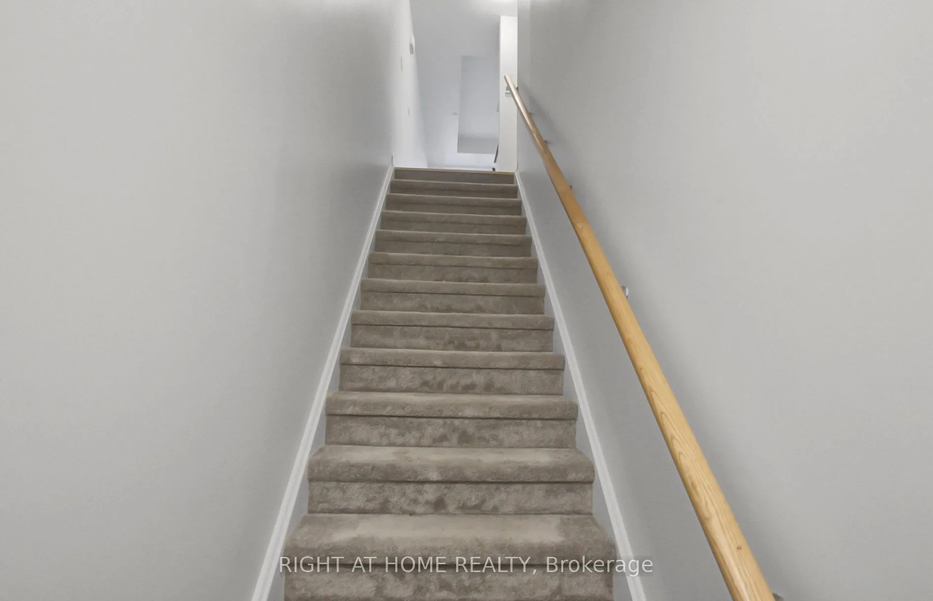 670 Atwater Avenue, #8