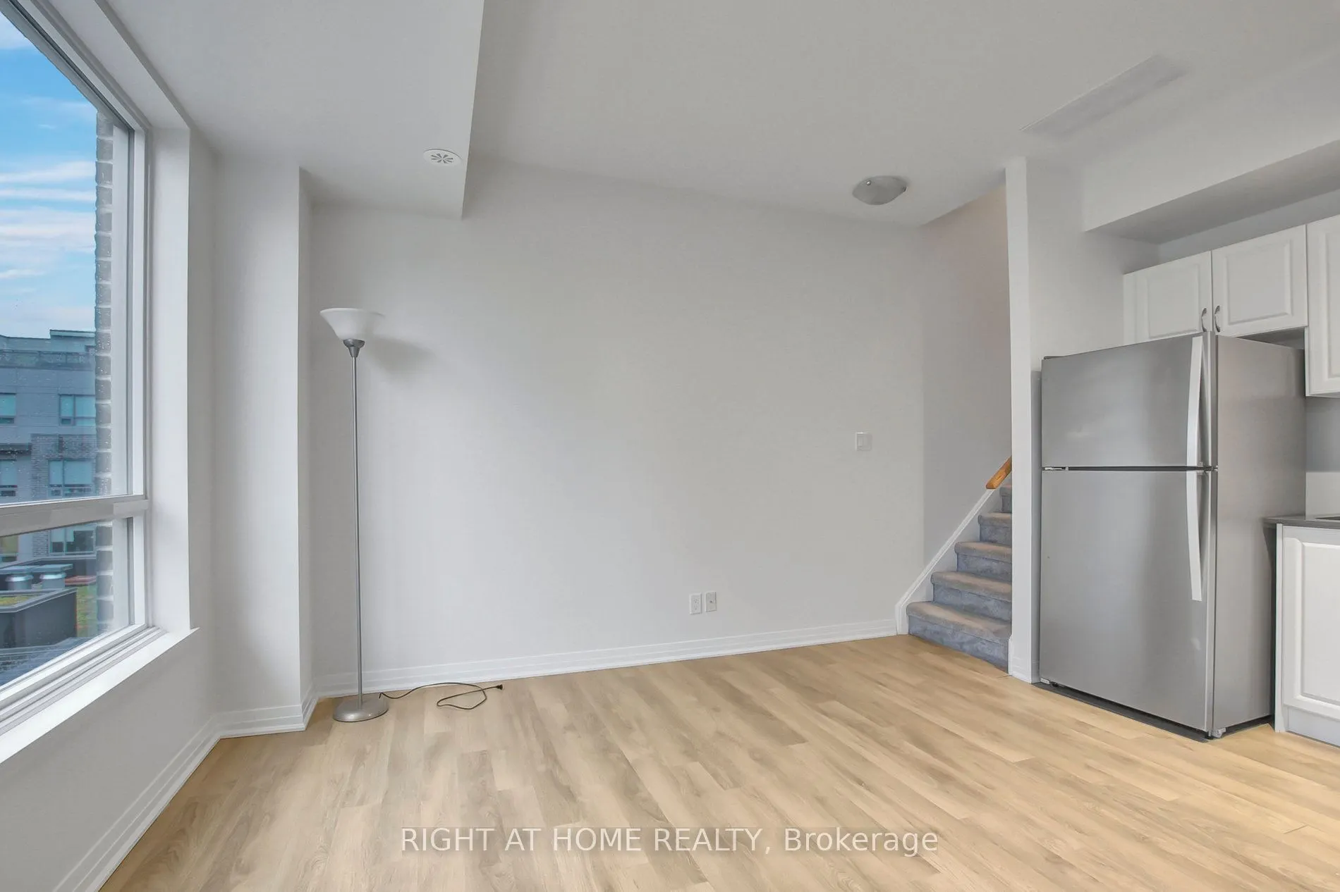670 Atwater Avenue, #8