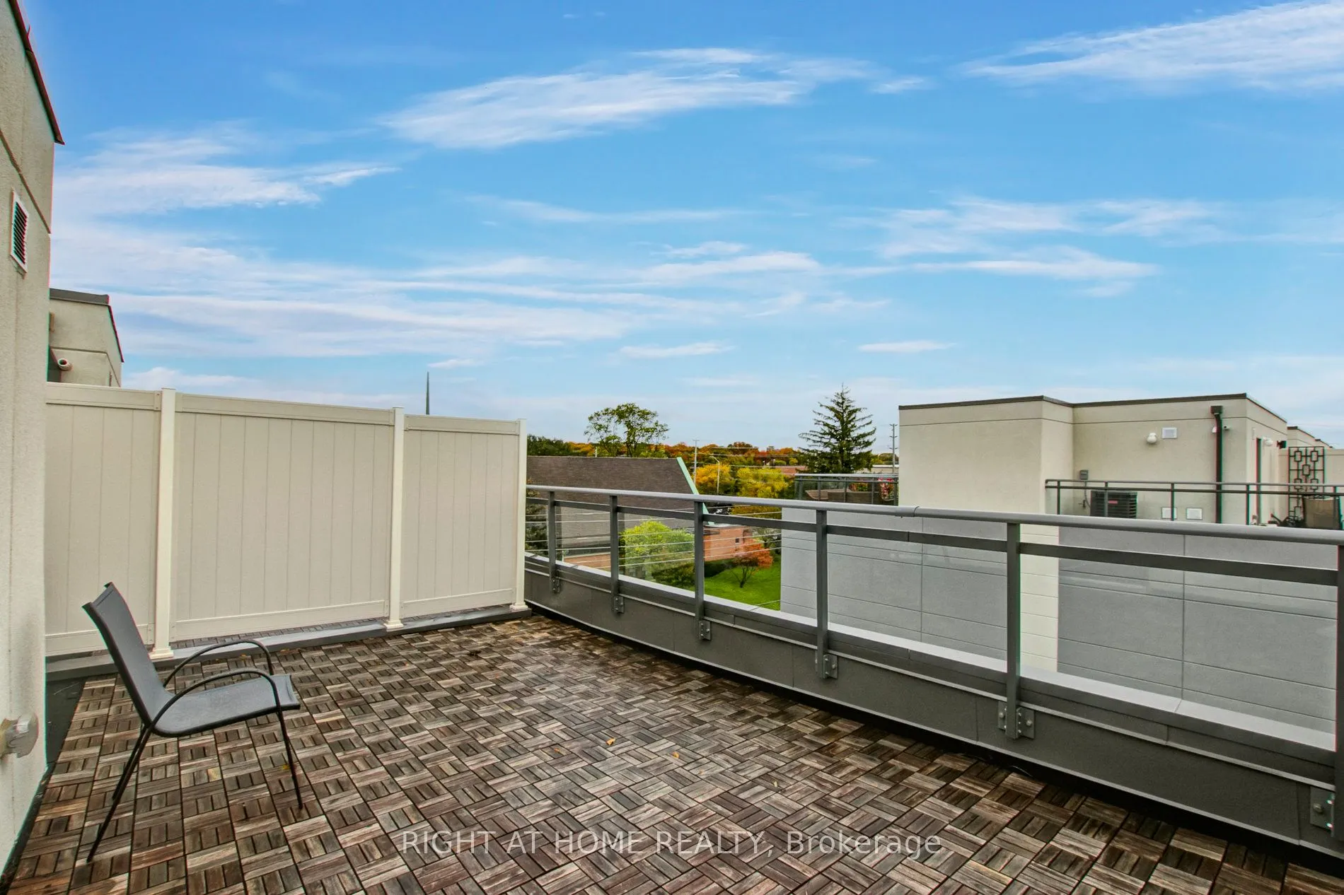 670 Atwater Avenue, #8