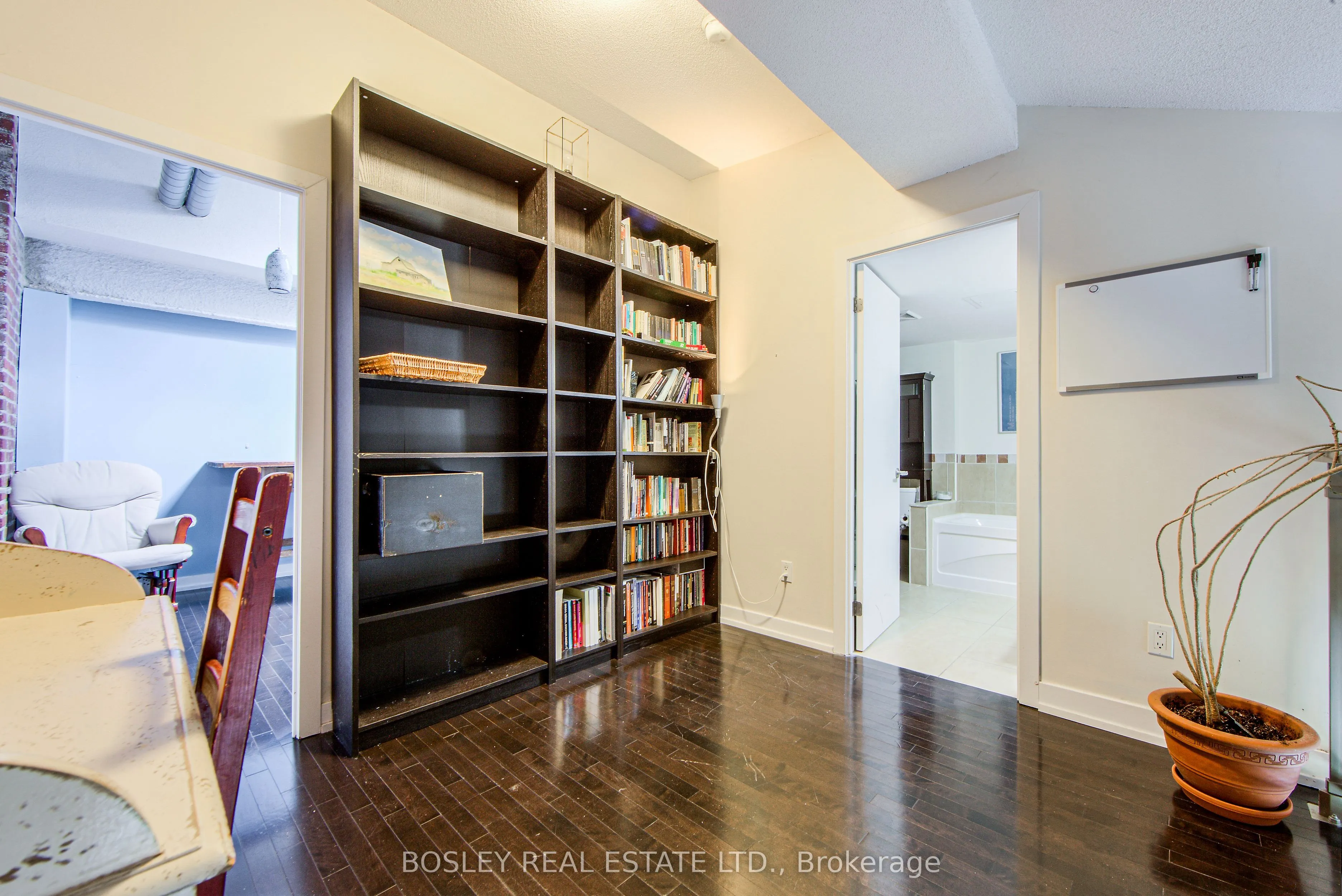 1100 Lansdowne Avenue, #338