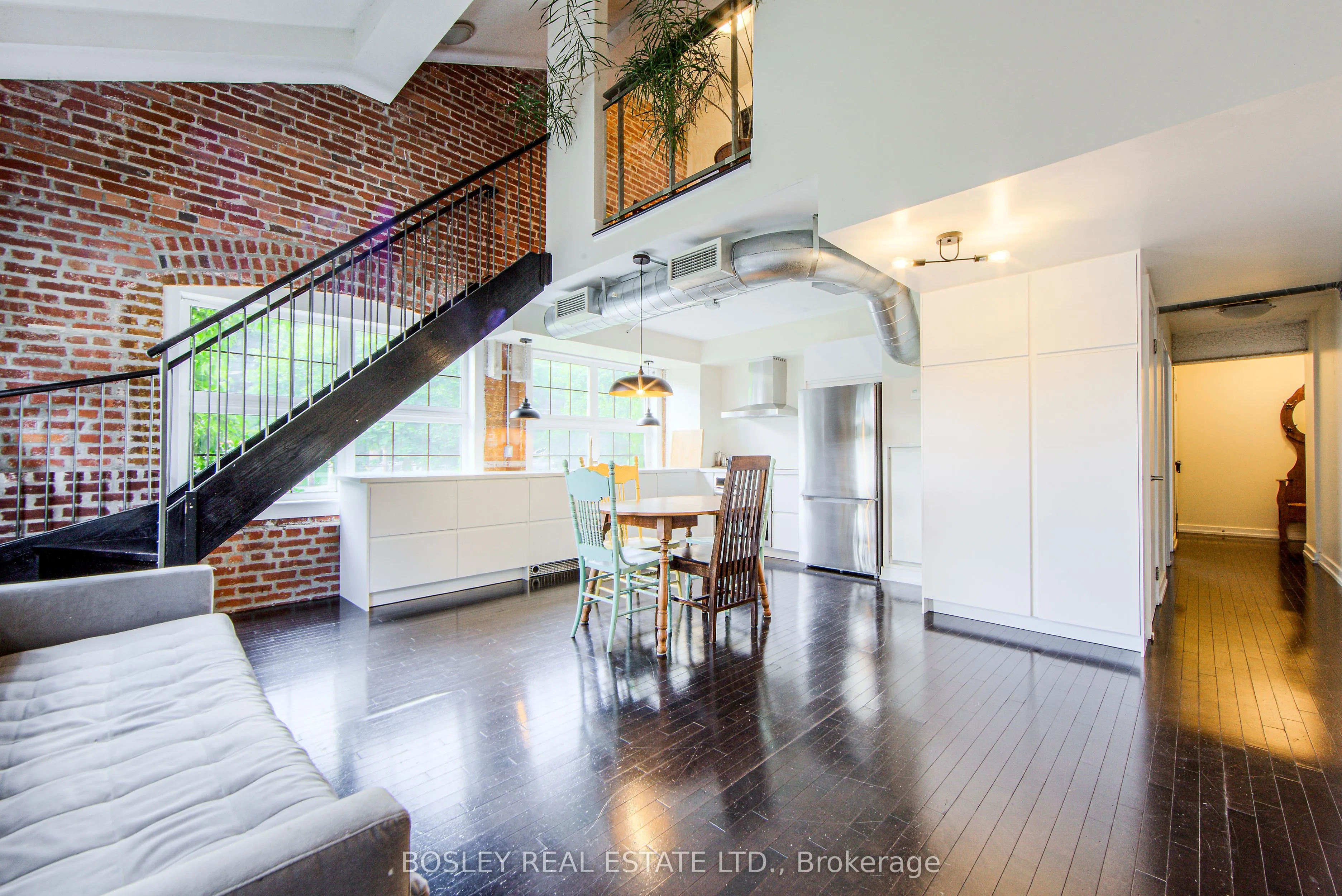 1100 Lansdowne Avenue, #338