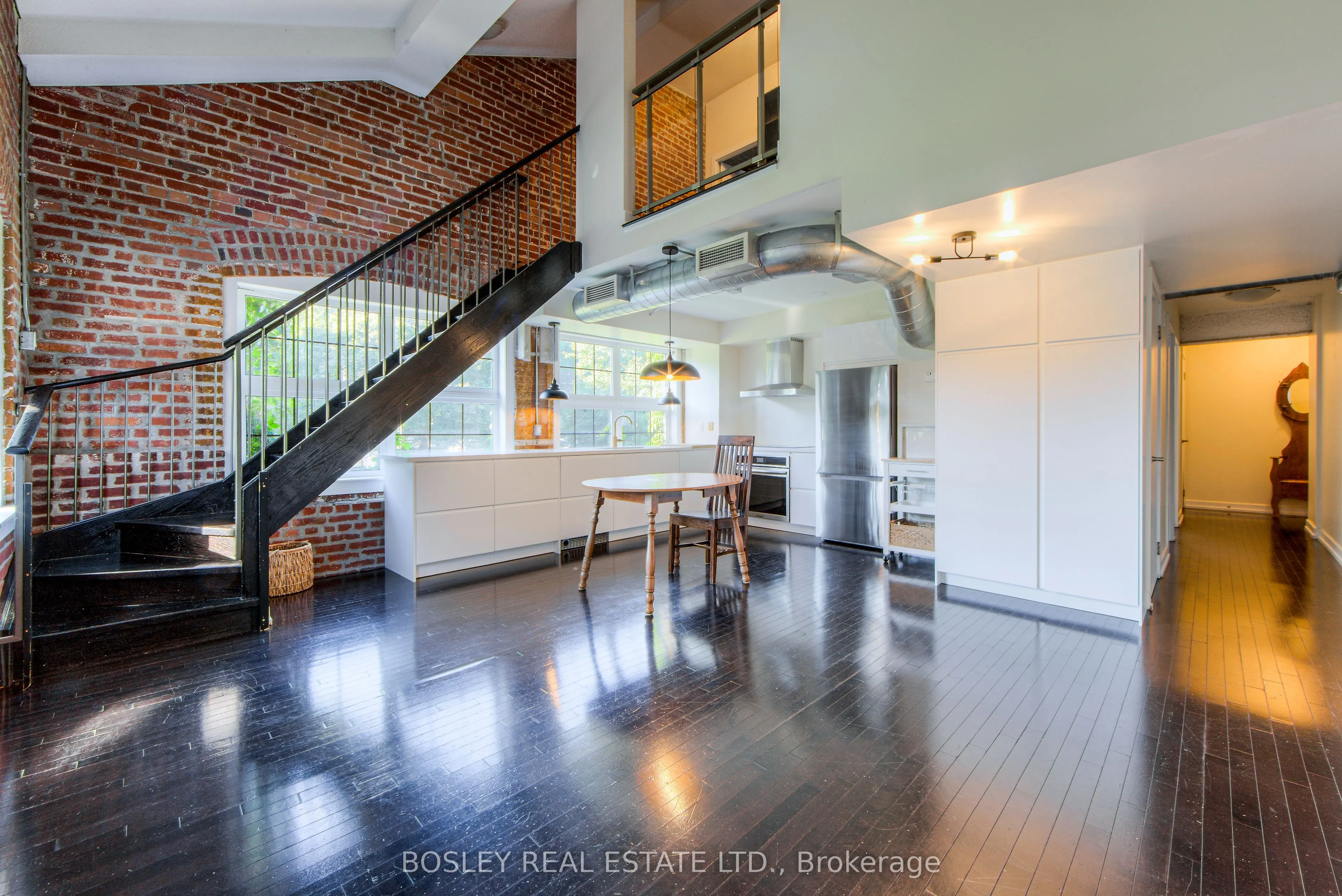 1100 Lansdowne Avenue, #338