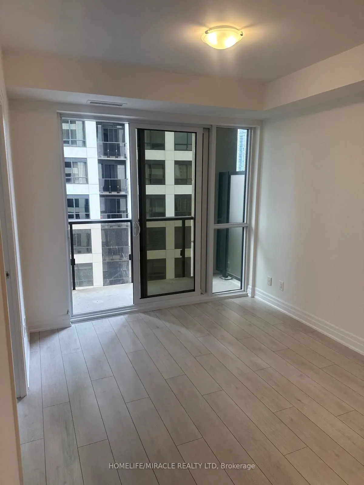 30 Elm Drive W, #909