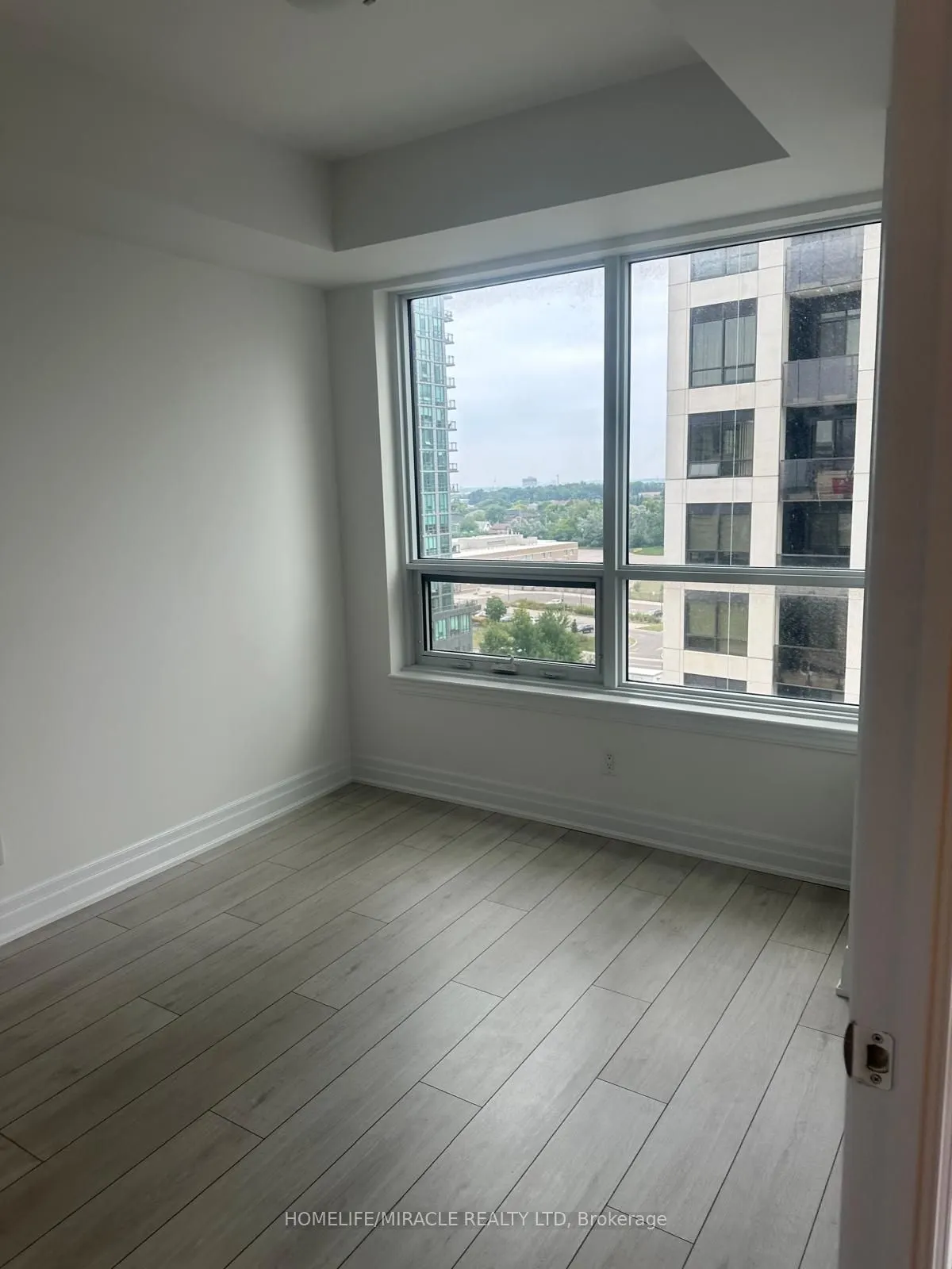 30 Elm Drive W, #909